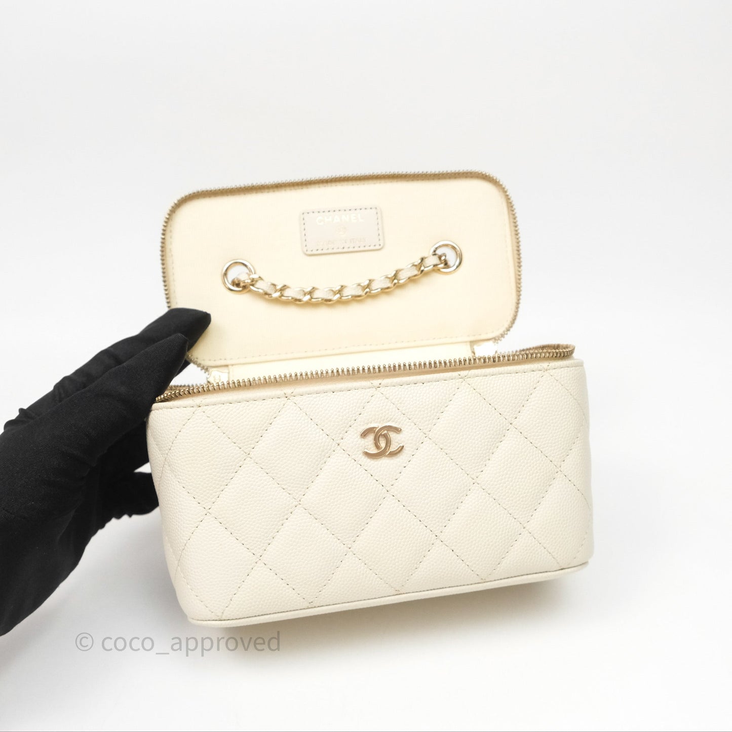 Chanel Vanity with Chain Ivory Cream Caviar Gold Hardware