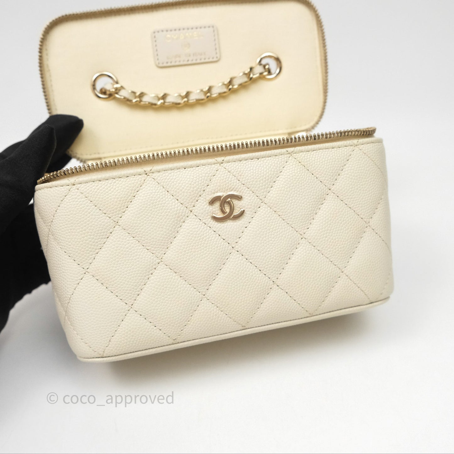 Chanel Vanity with Chain Ivory Cream Caviar Gold Hardware
