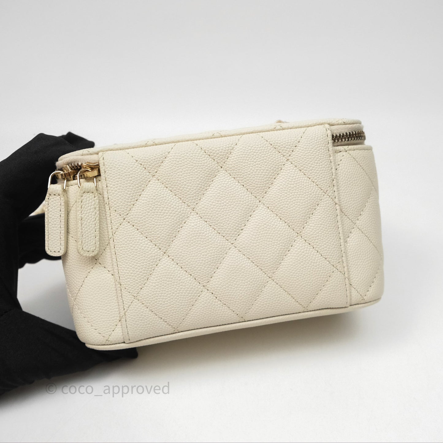 Chanel Vanity with Chain Ivory Cream Caviar Gold Hardware