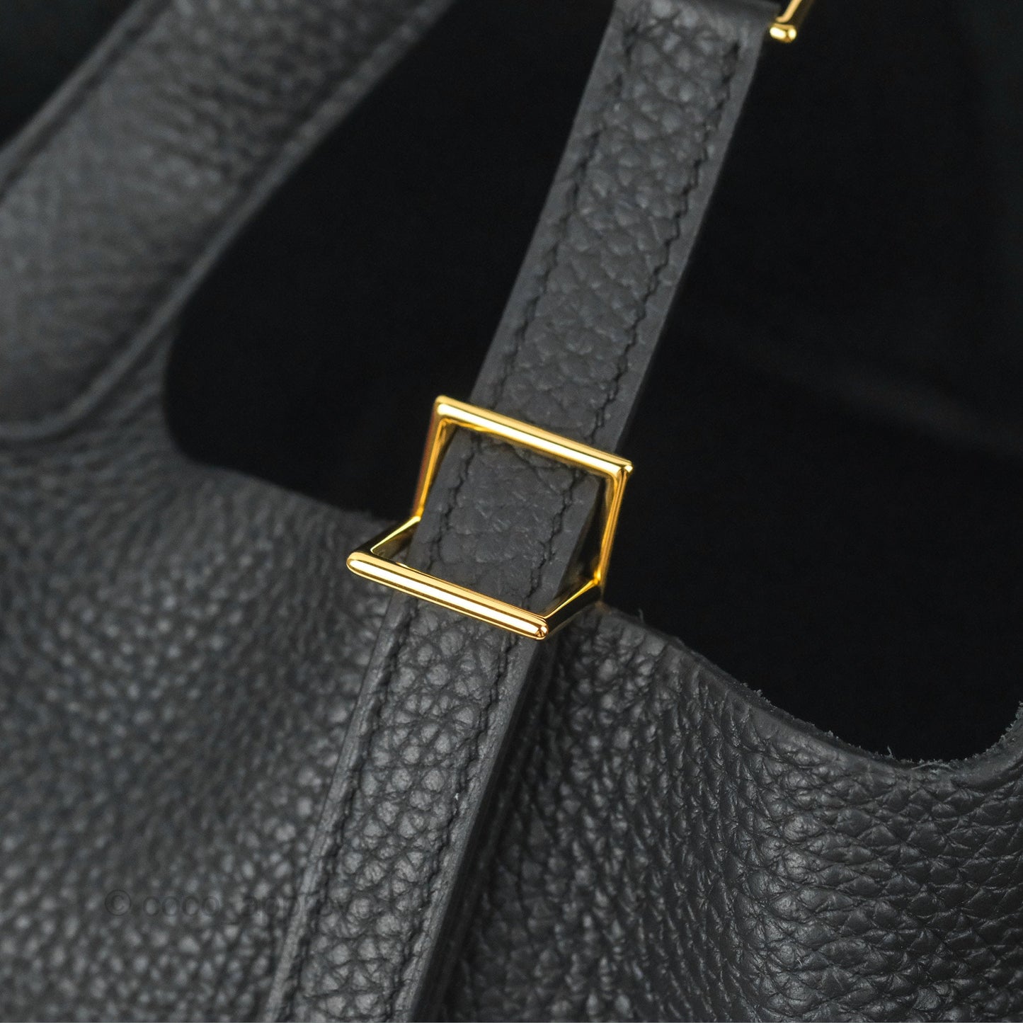 Hermès Picotin Lock 18 Black Taurillon Clemence Gold Hardware