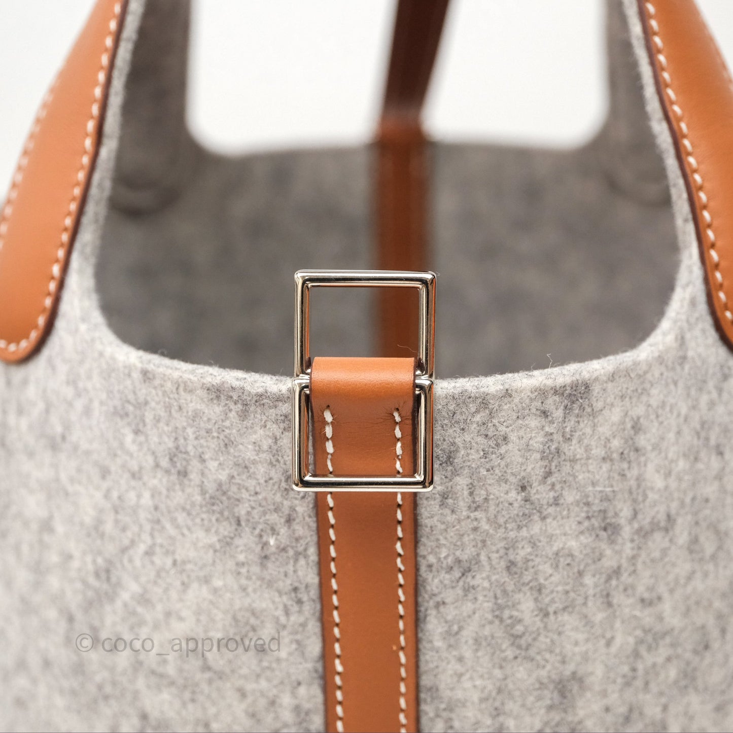 Hermès Picotin 18 Gris Clair/ Gold Wool Feutre Swift Palladium Hardware