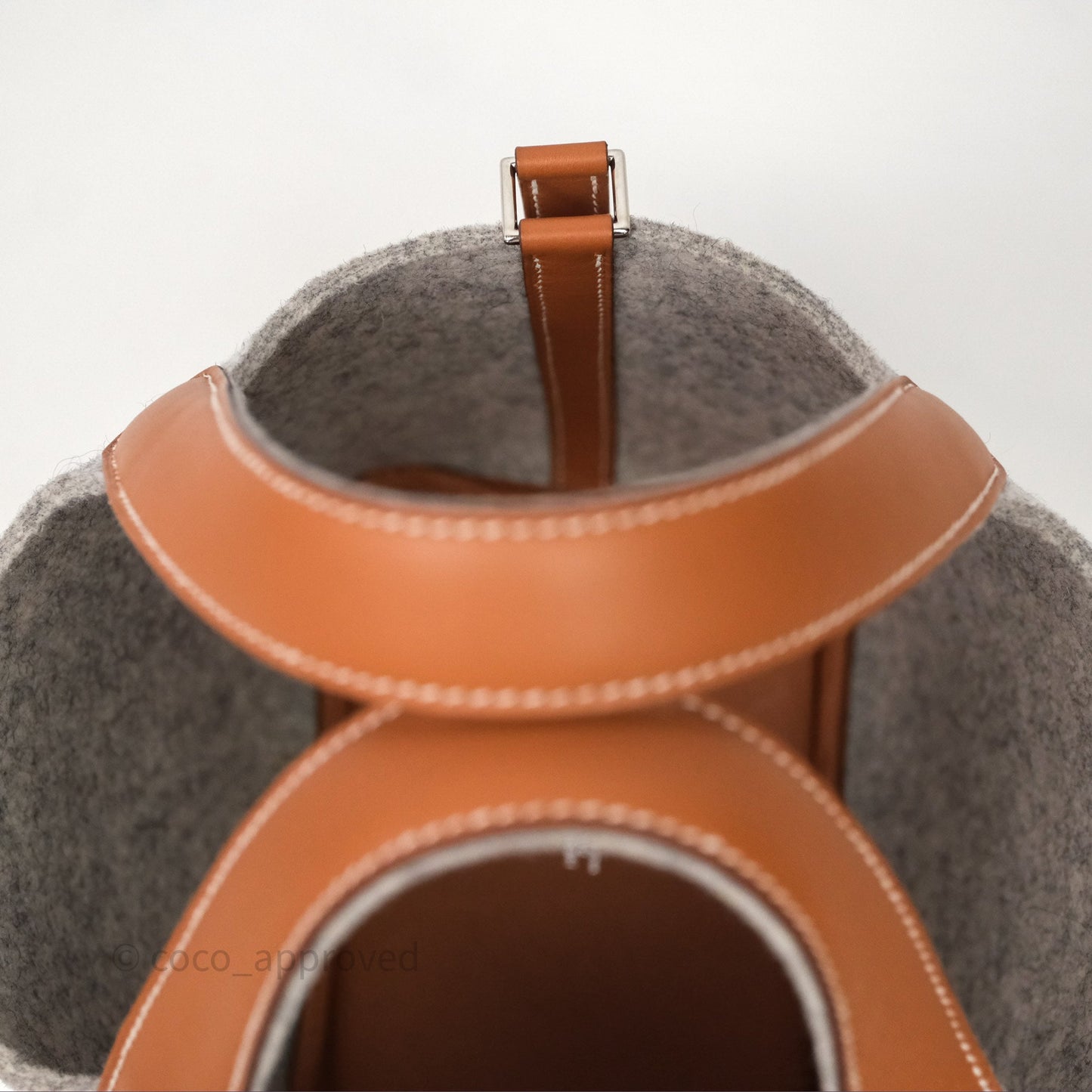 Hermès Picotin 18 Gris Clair/ Gold Wool Feutre Swift Palladium Hardware