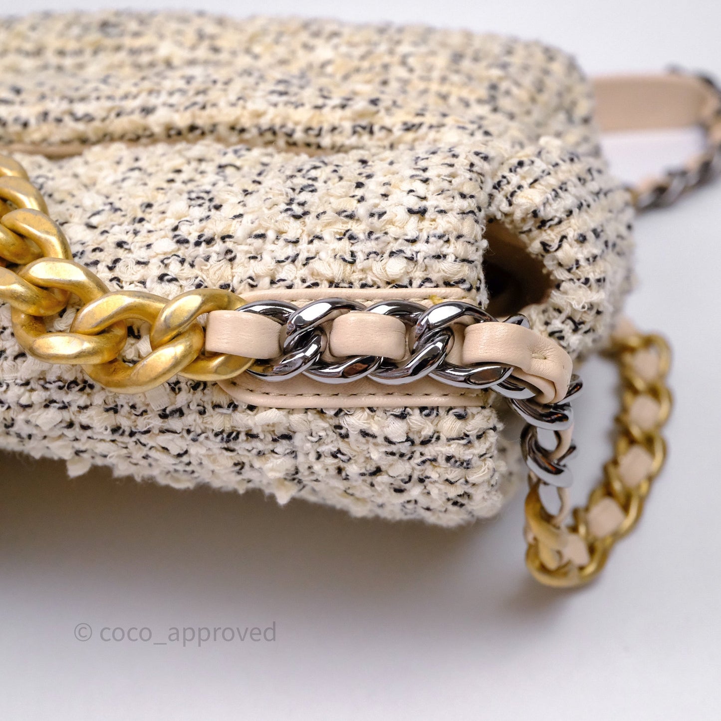 Chanel 19 Small Tweed Oreo Cream Mixed Hardware