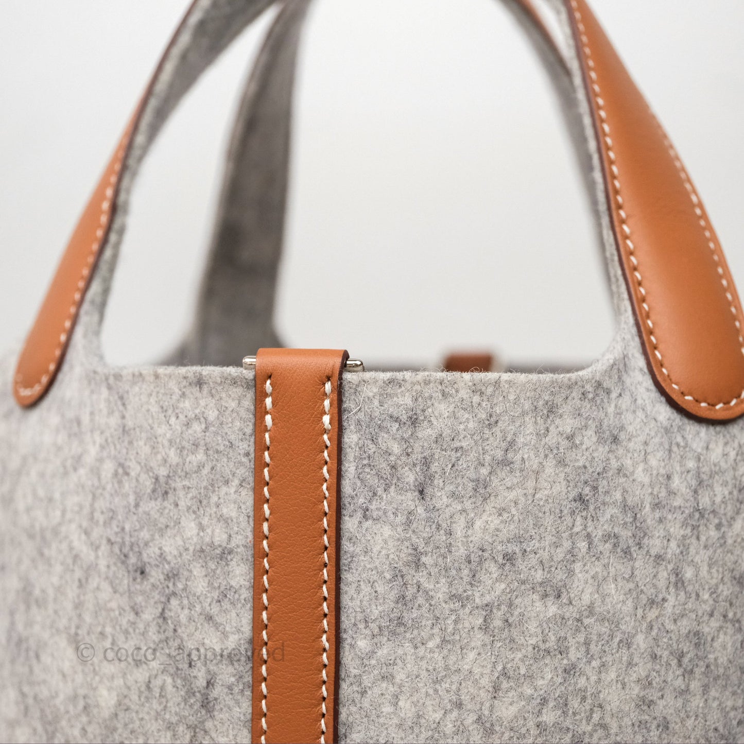 Hermès Picotin 18 Gris Clair/ Gold Wool Feutre Swift Palladium Hardware