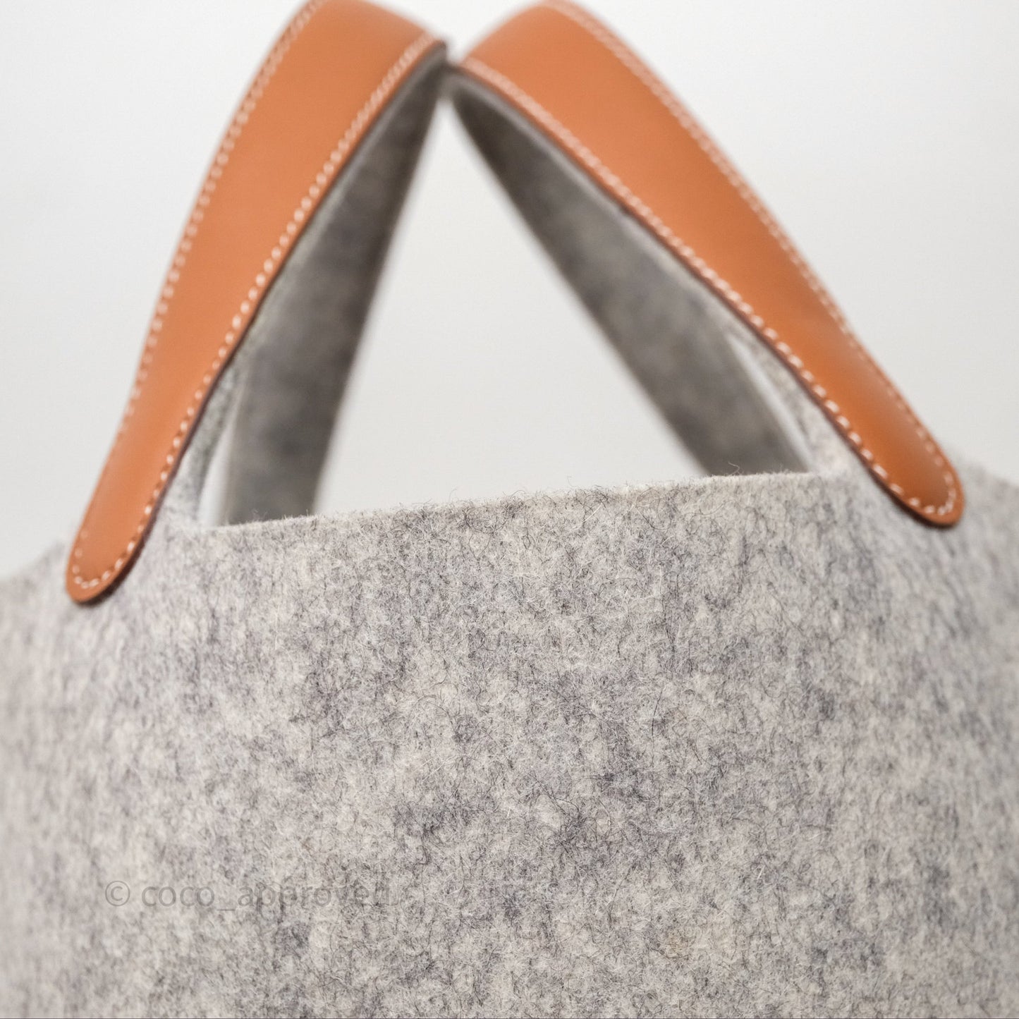 Hermès Picotin 18 Gris Clair/ Gold Wool Feutre Swift Palladium Hardware