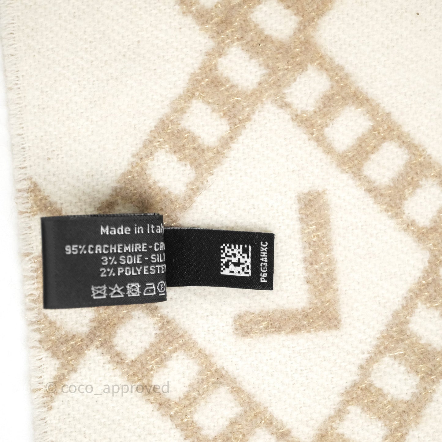 Chanel Quilted Logo Scarf Beige/ Pink Cashmere 24K