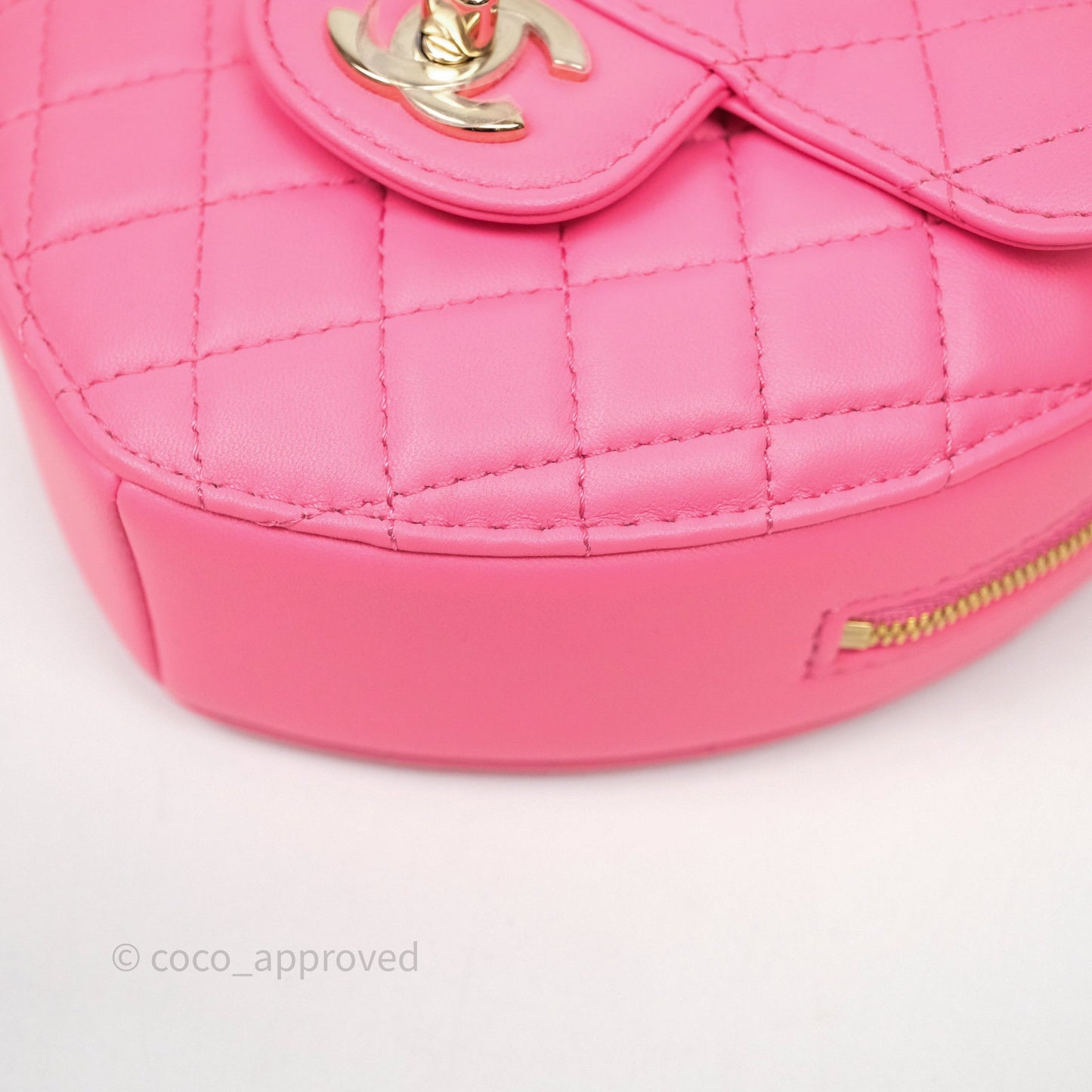 Chanel Large Heart Bag Pink Lambskin Gold Hardware