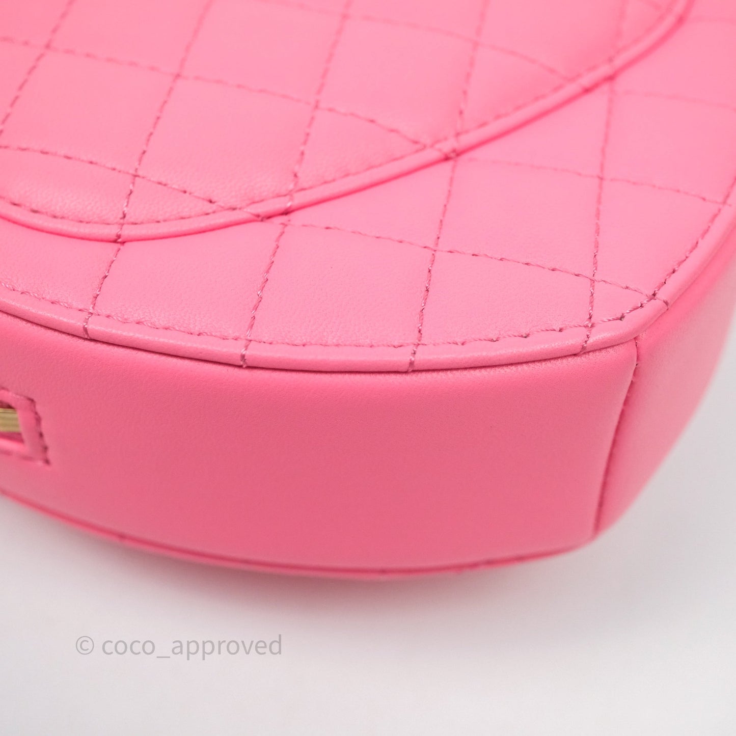 Chanel Large Heart Bag Pink Lambskin Gold Hardware