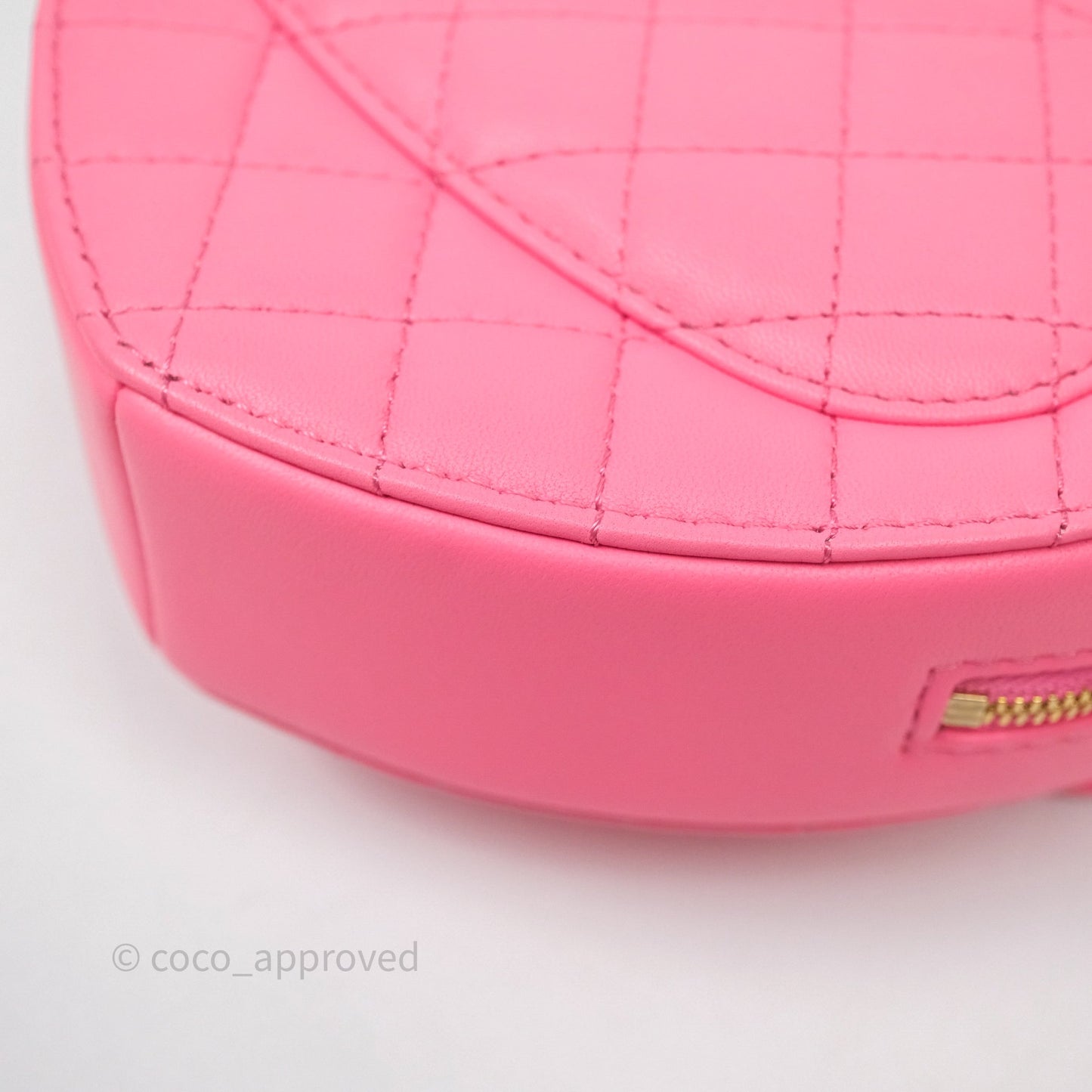 Chanel Large Heart Bag Pink Lambskin Gold Hardware