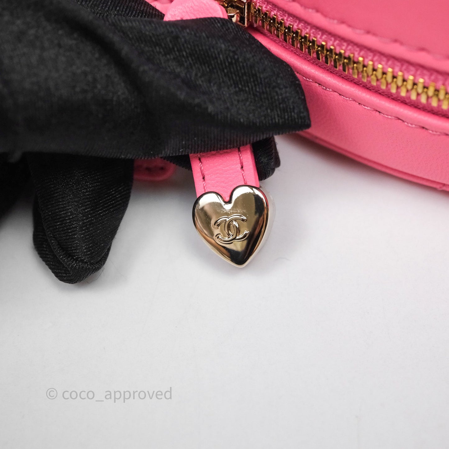Chanel Large Heart Bag Pink Lambskin Gold Hardware