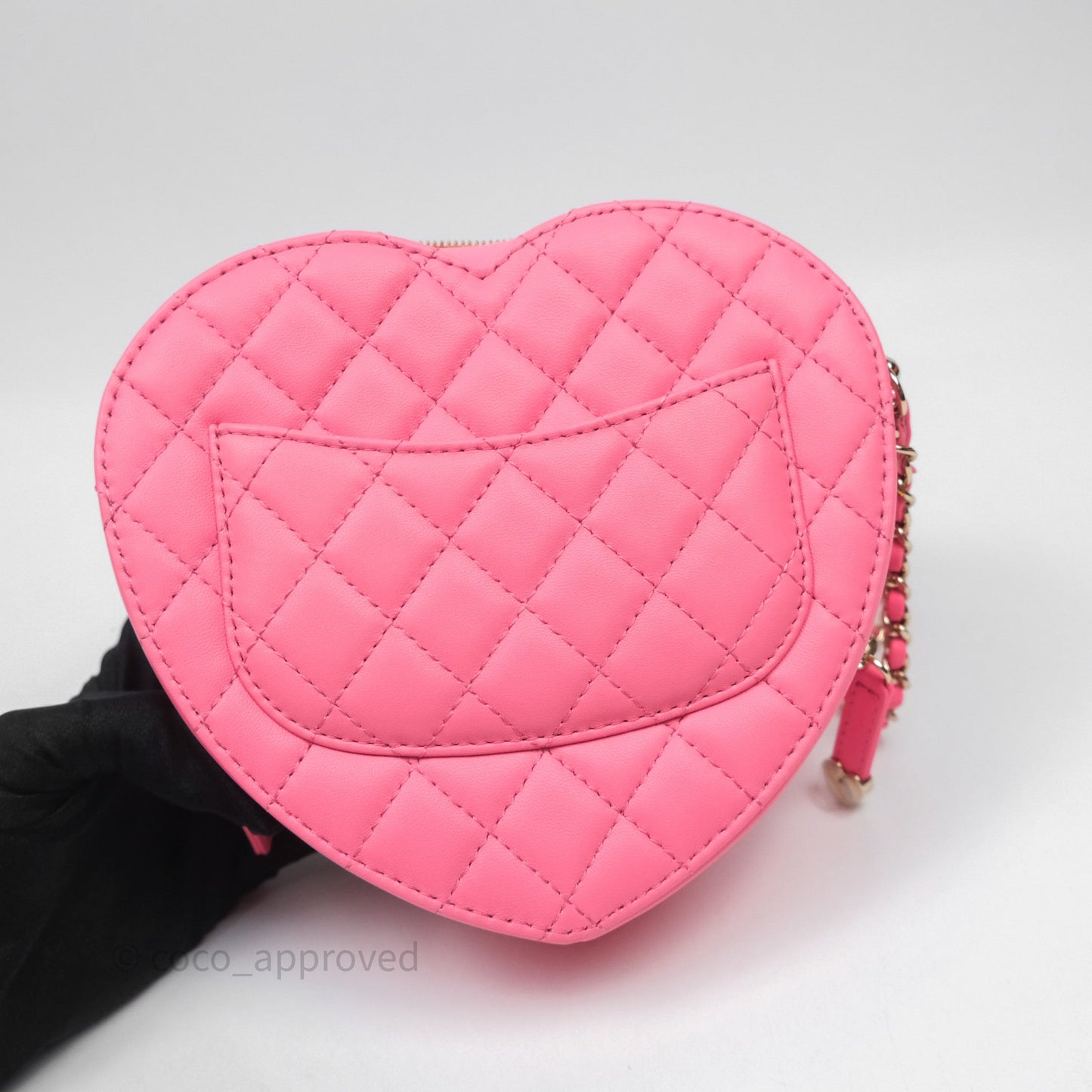 Chanel Large Heart Bag Pink Lambskin Gold Hardware