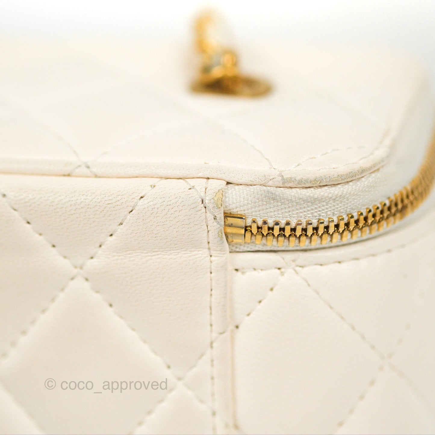 Chanel Vanity with COCO Heart Chain White Lambskin Aged Gold Hardware