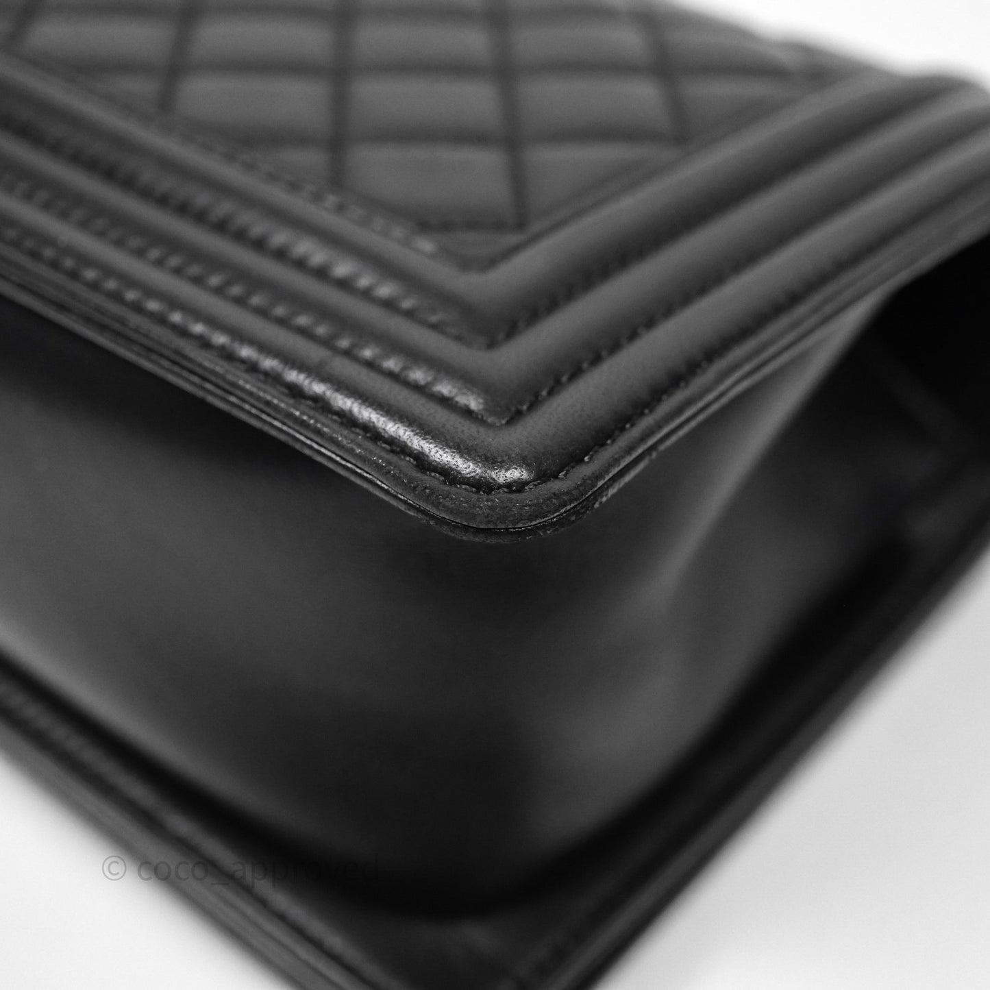 Chanel Medium Boy Quilted Black Lambskin Aged Gold Hardware