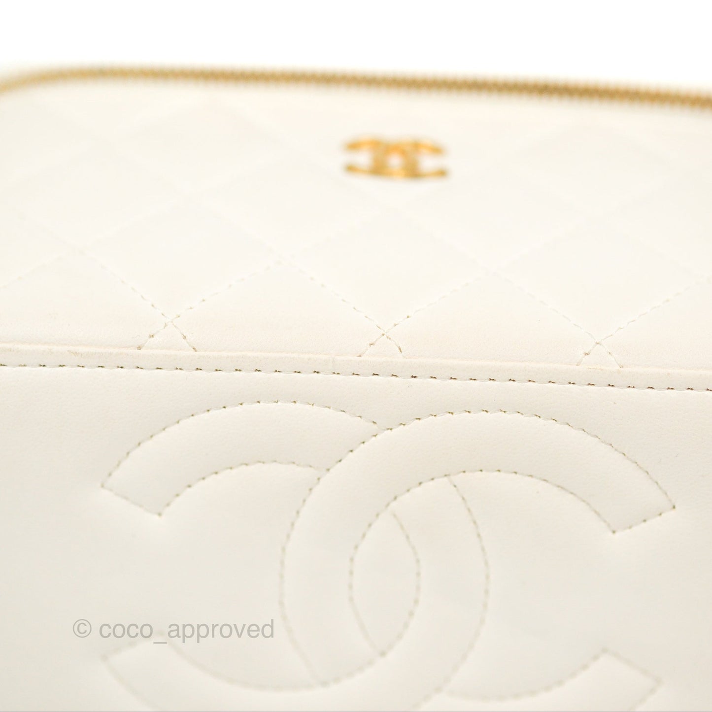 Chanel Vanity with COCO Heart Chain White Lambskin Aged Gold Hardware