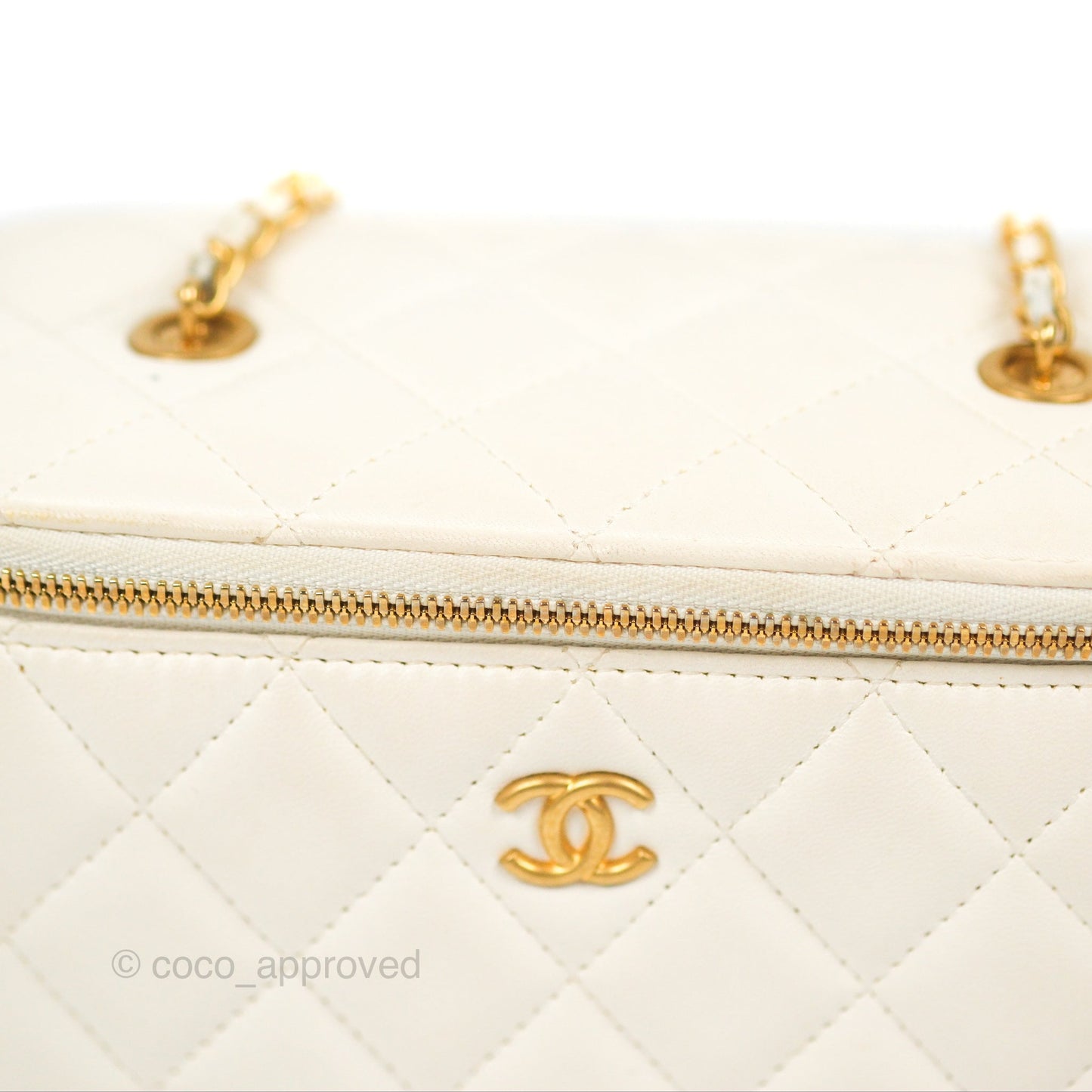 Chanel Vanity with COCO Heart Chain White Lambskin Aged Gold Hardware
