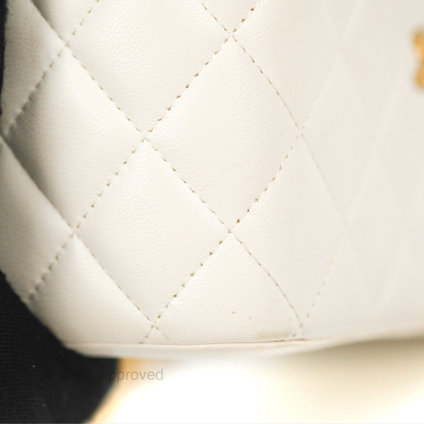 Chanel Vanity with COCO Heart Chain White Lambskin Aged Gold Hardware