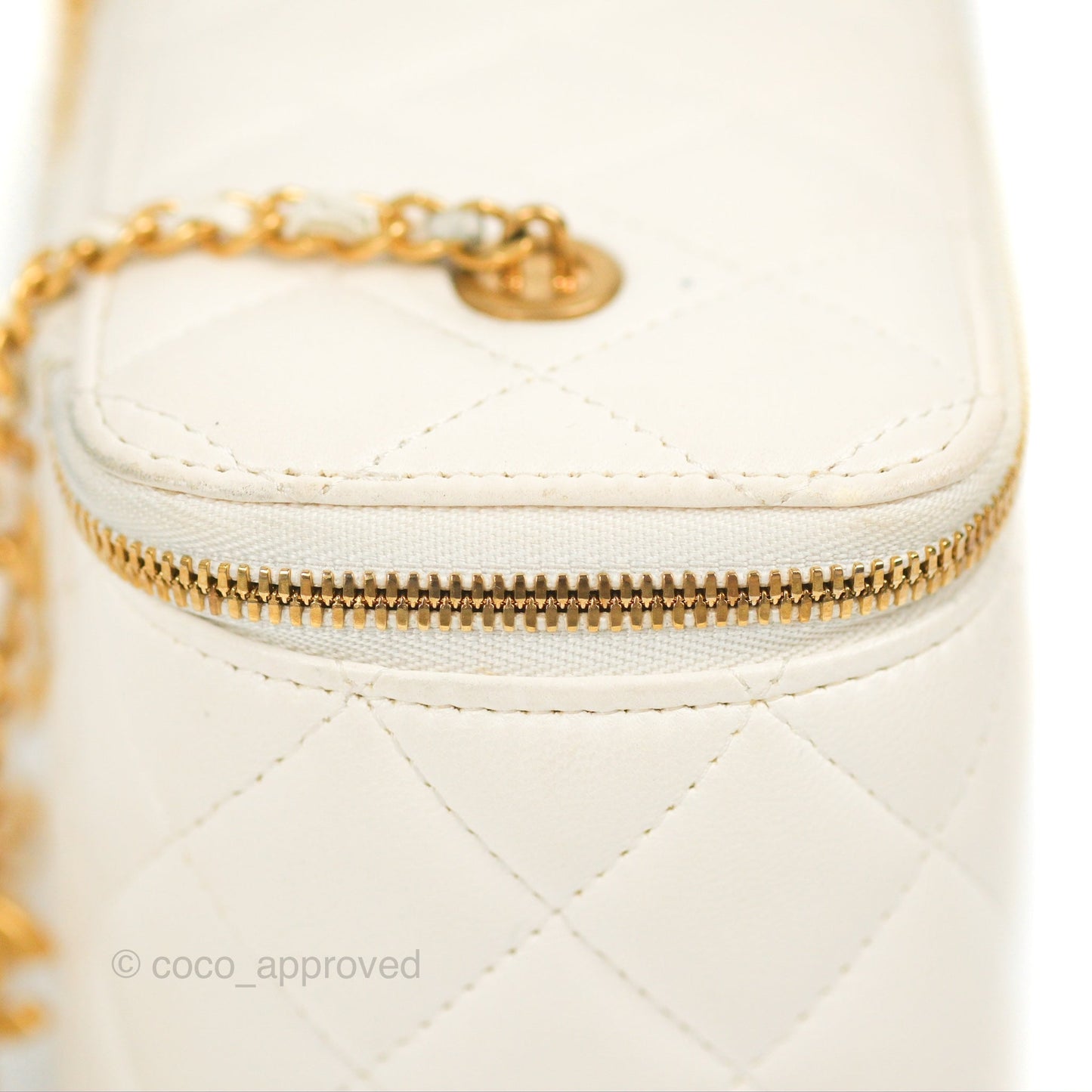 Chanel Vanity with COCO Heart Chain White Lambskin Aged Gold Hardware