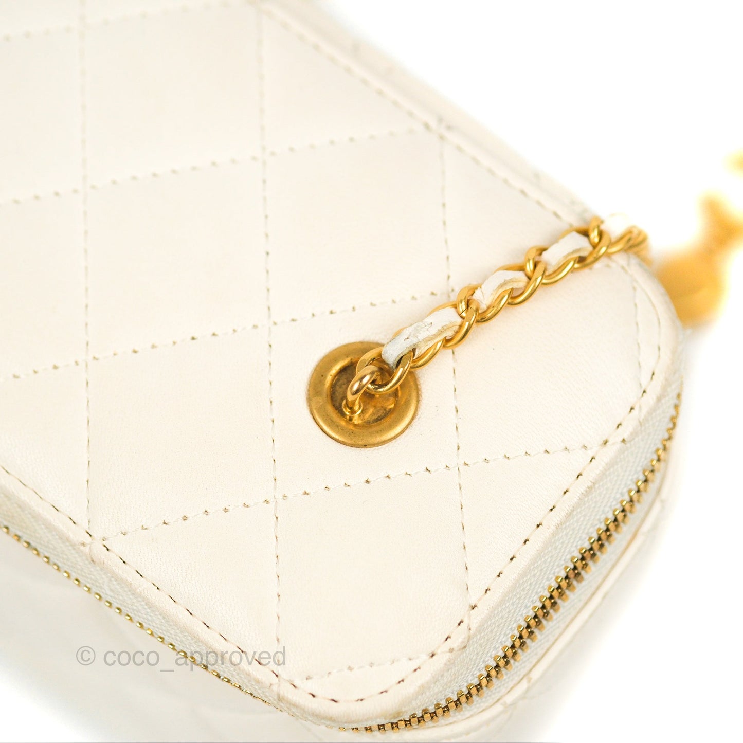 Chanel Vanity with COCO Heart Chain White Lambskin Aged Gold Hardware