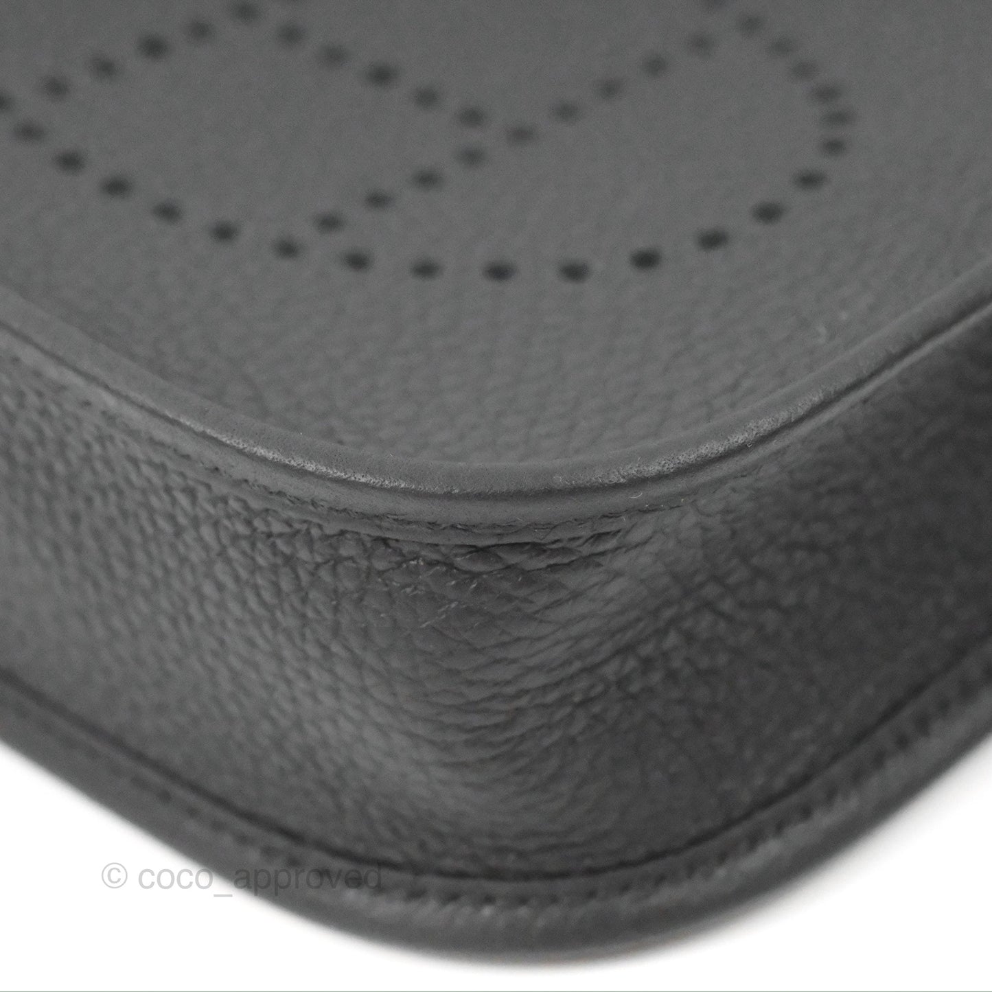 Hermès Mini Evelyne 16 Black Clemence Palladium Hardware With Twilly