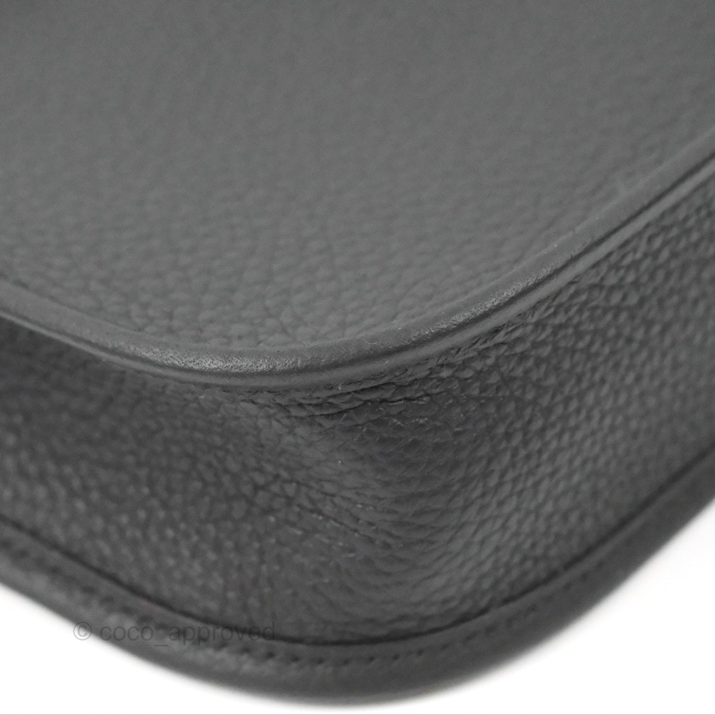 Hermès Mini Evelyne 16 Black Clemence Palladium Hardware With Twilly