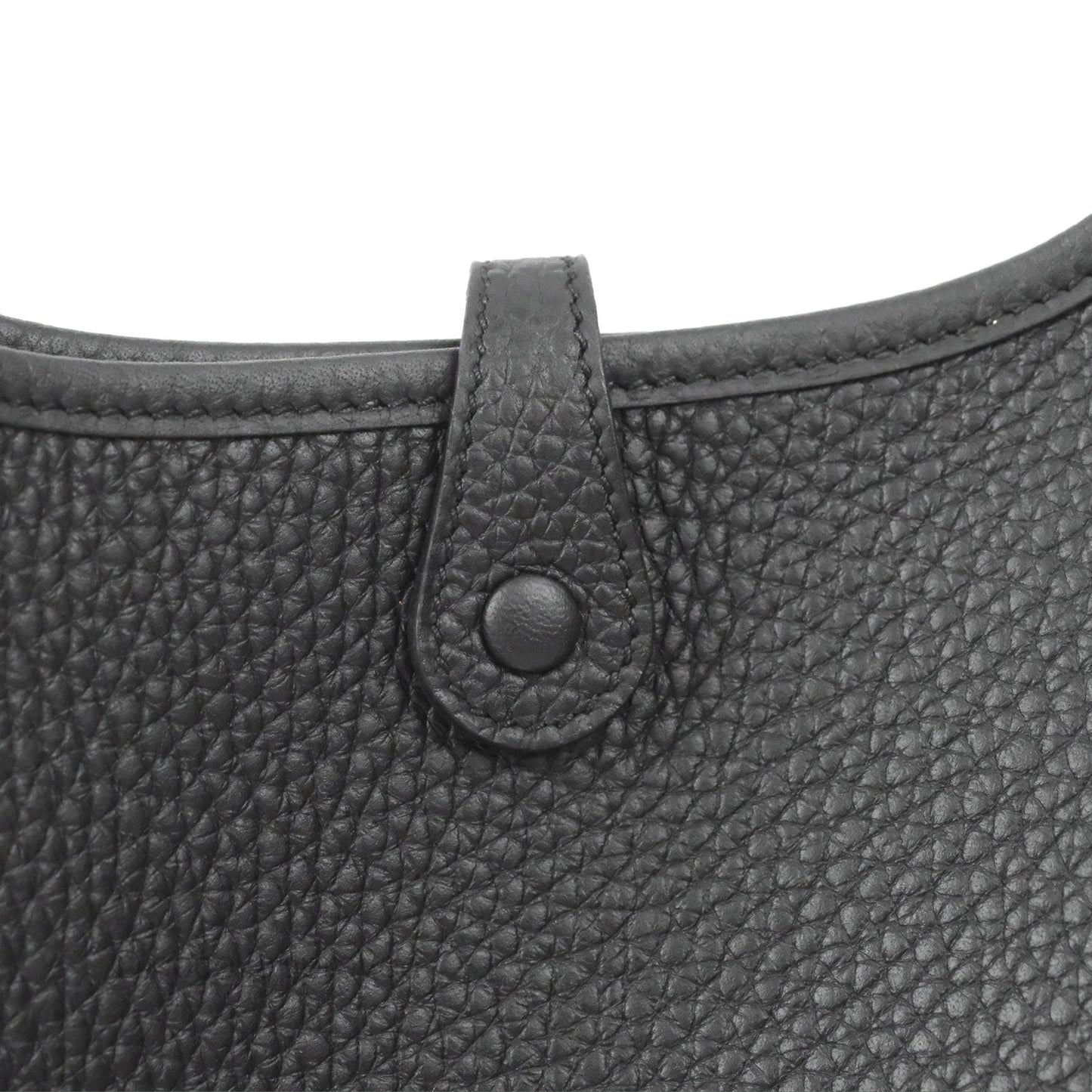 Hermès Mini Evelyne 16 Black Clemence Palladium Hardware With Twilly