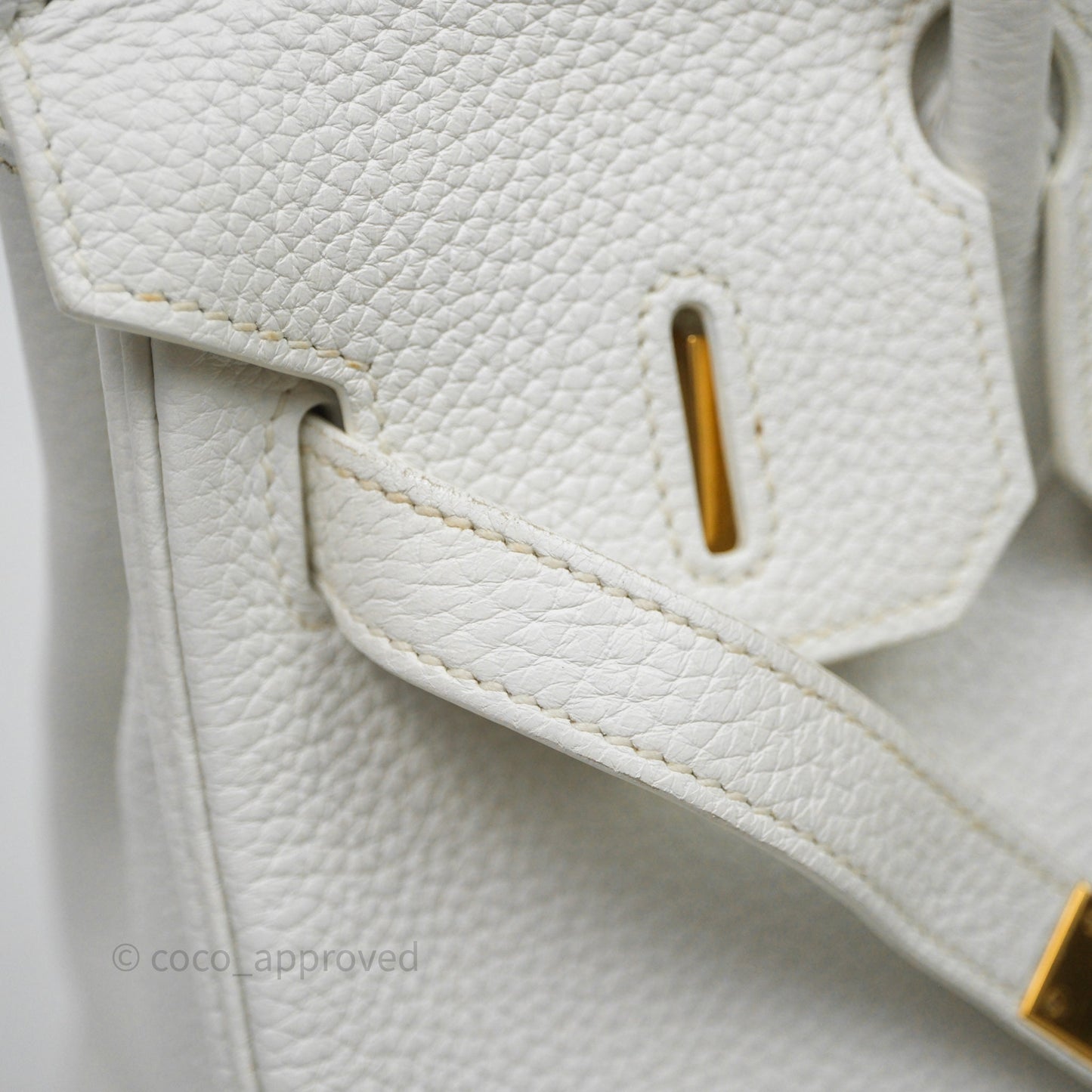 Hermès Birkin 30 Retourne Blanc 01 Clemence Gold Hardware
