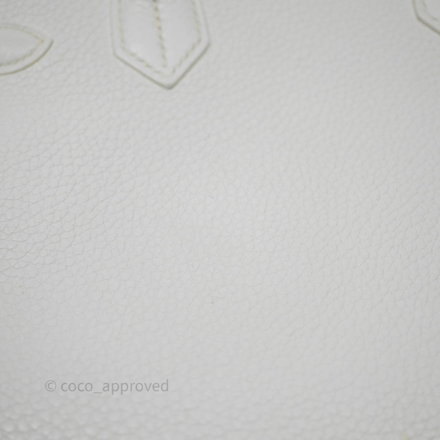 Hermès Birkin 30 Retourne Blanc 01 Clemence Gold Hardware