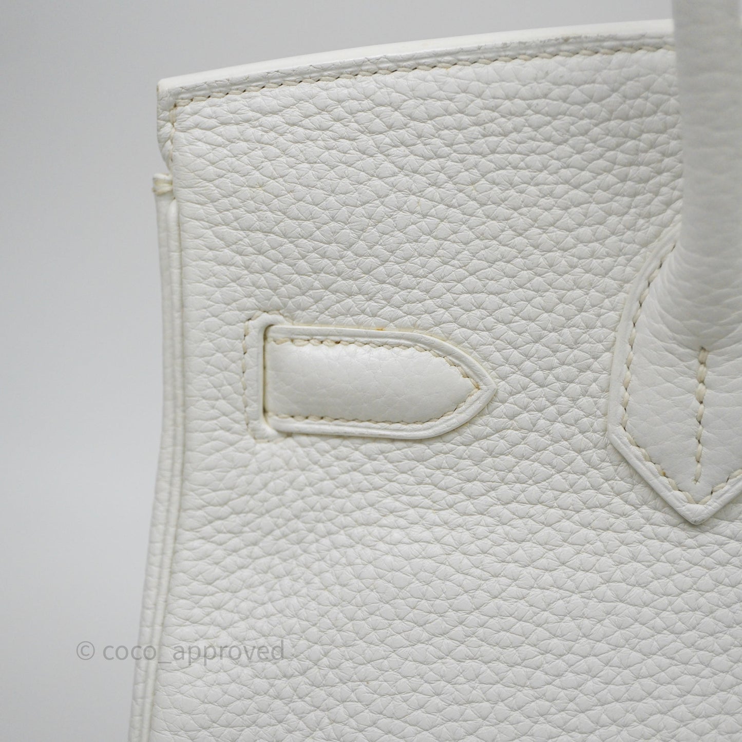 Hermès Birkin 30 Retourne Blanc 01 Clemence Gold Hardware