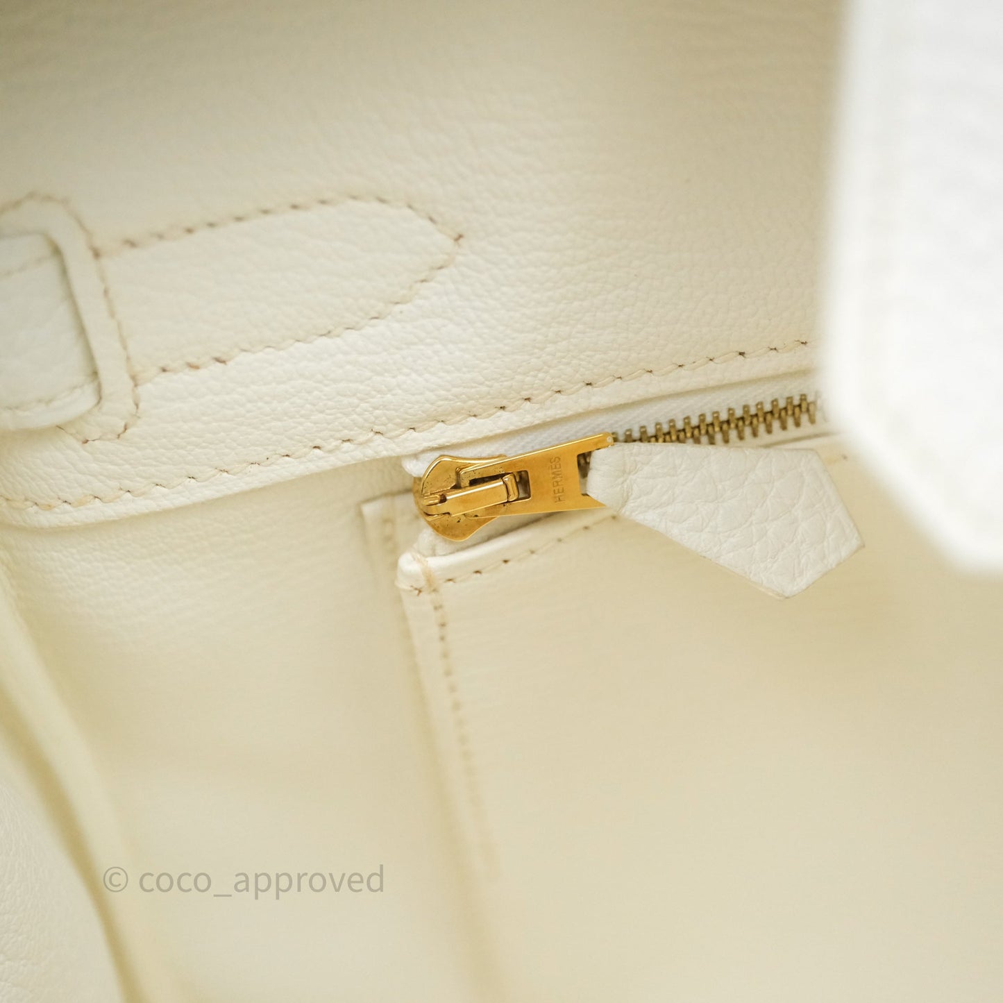 Hermès Birkin 30 Retourne Blanc 01 Clemence Gold Hardware