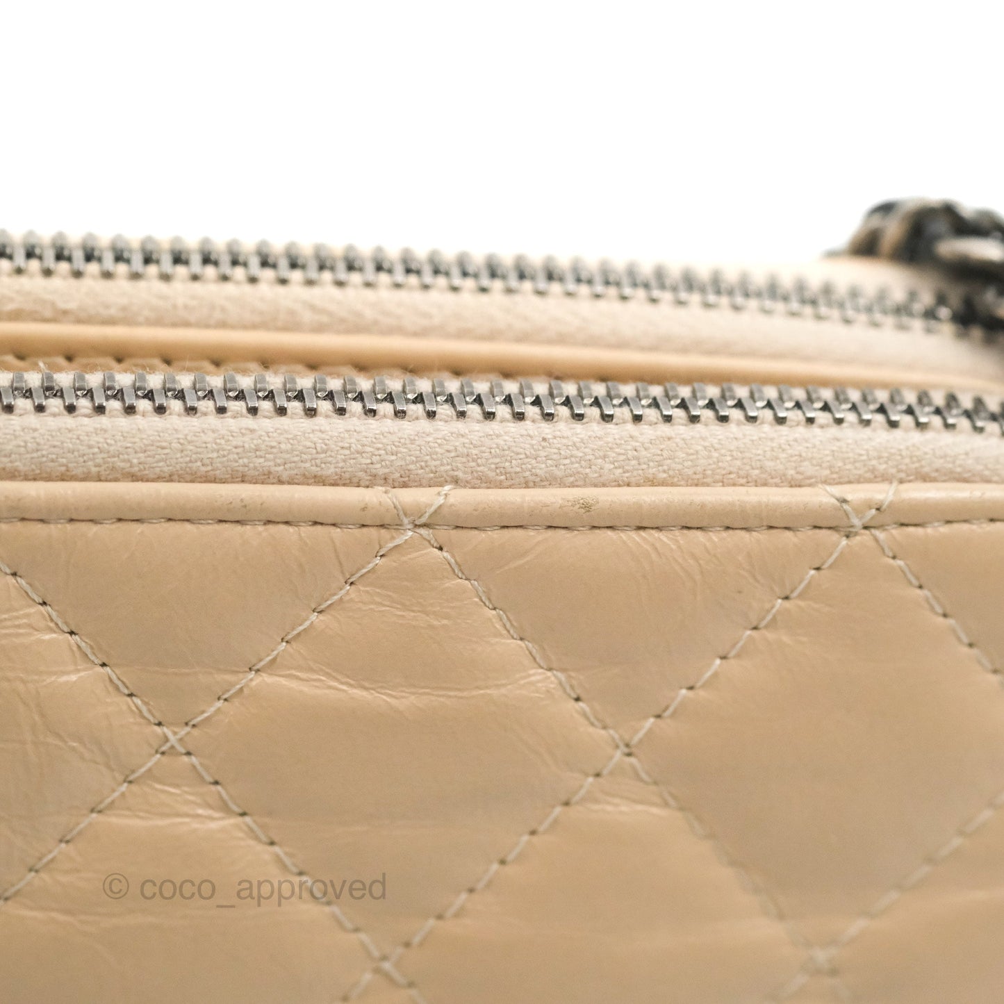Chanel Gabrielle Clutch With Chain Aged Calfskin Beige/ Black Mixed Hardware