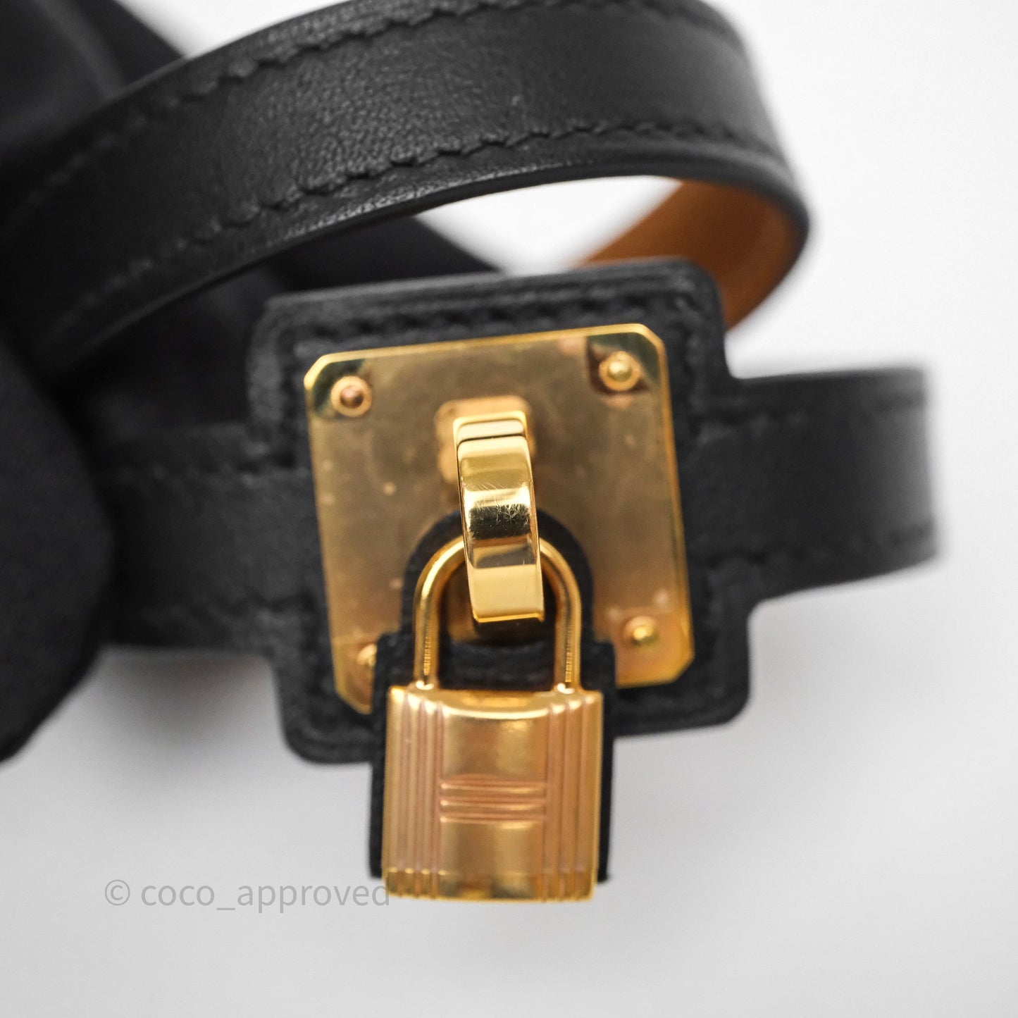 Hermès O'Kelly Bracelet Black Noir Swift Gold Hardware
