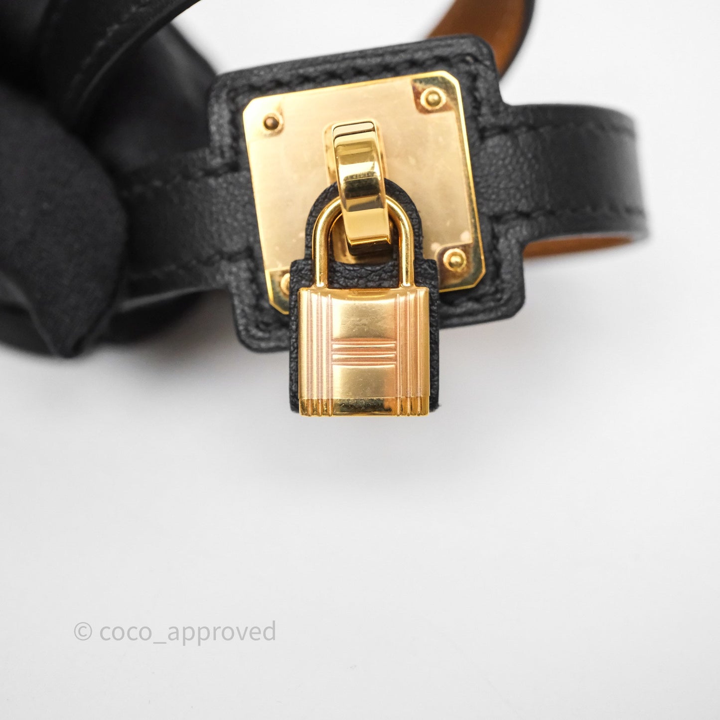 Hermès O'Kelly Bracelet Black Noir Swift Gold Hardware