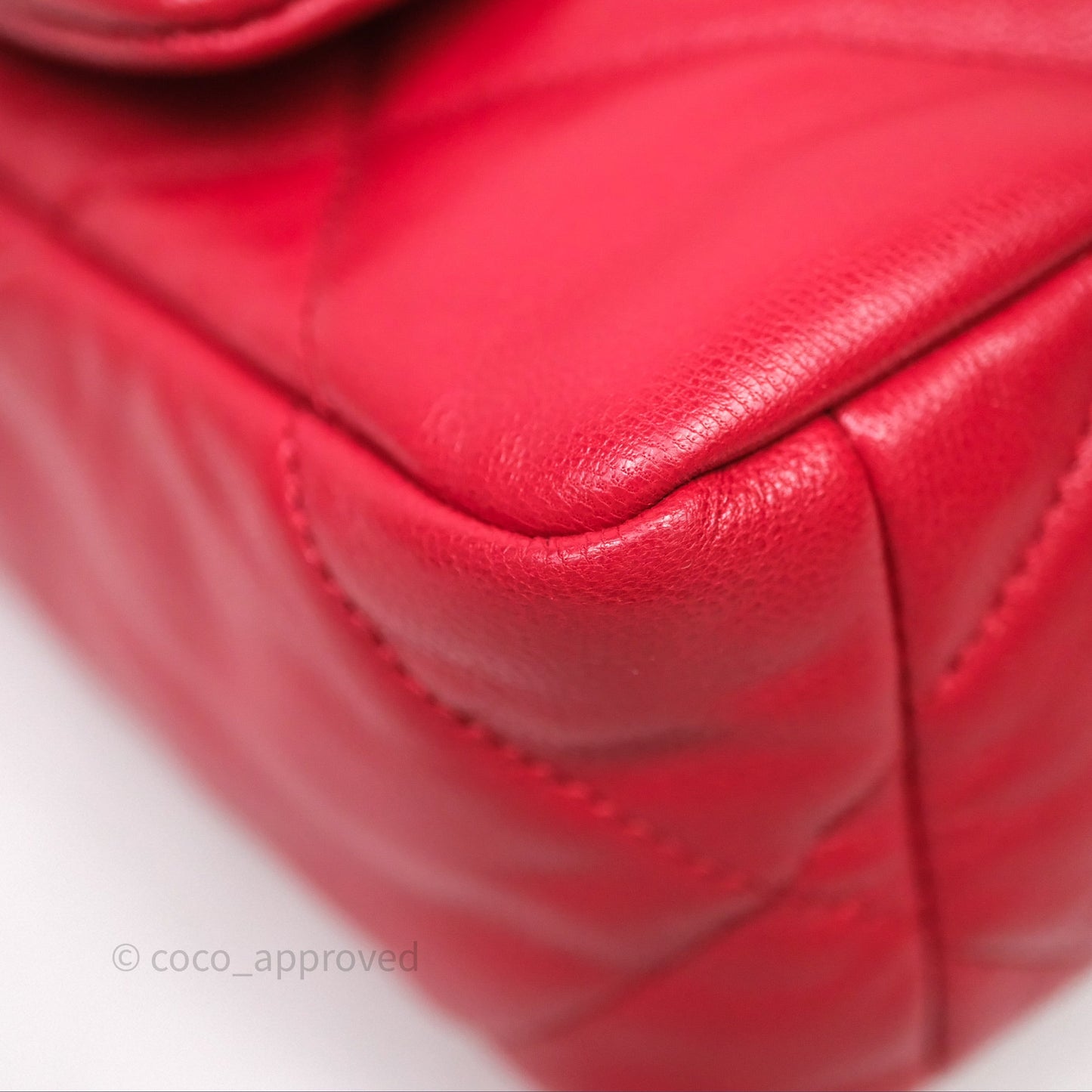 Chanel 19 Small Red Mixed Hardware