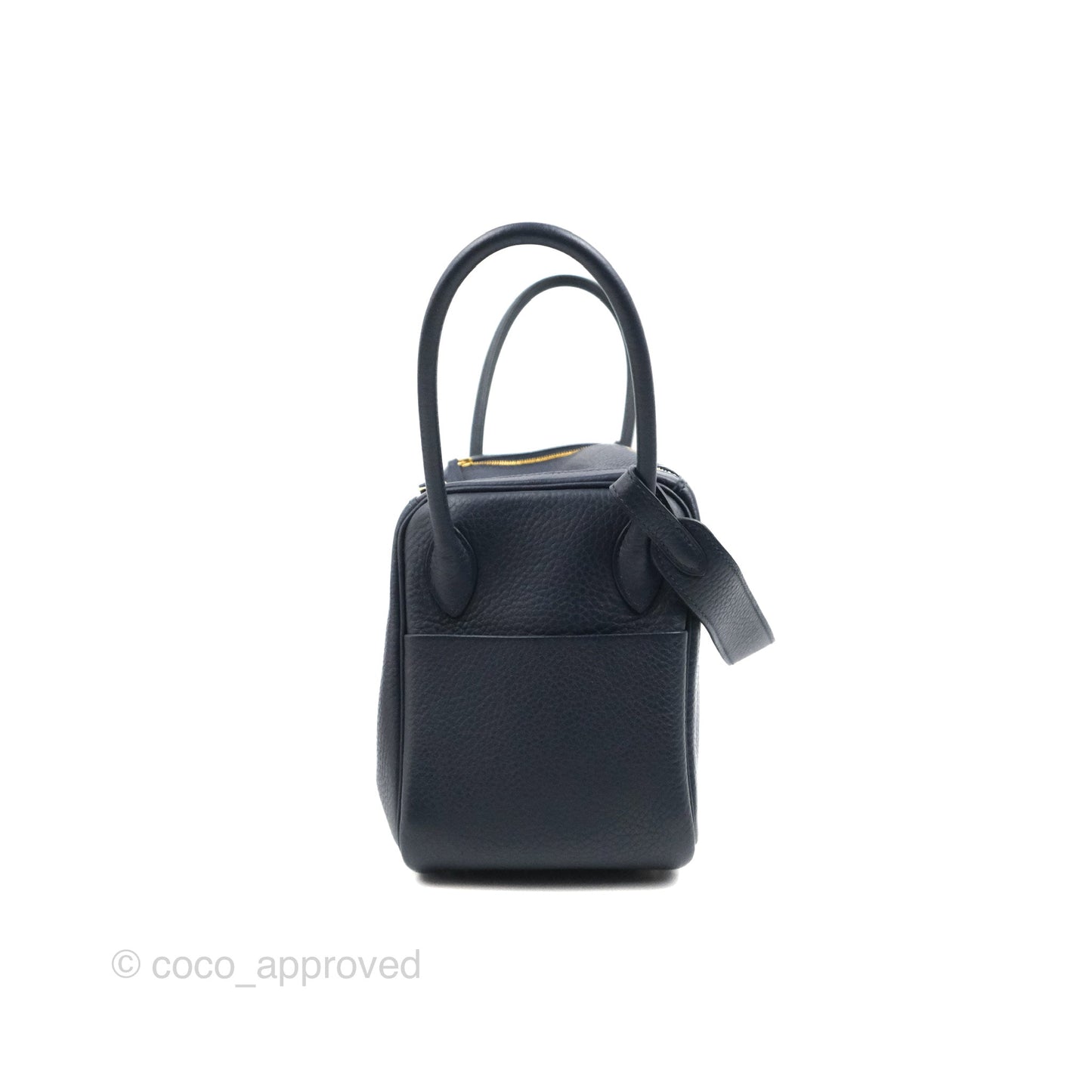Hermès Lindy 26 Taurillion Clemence Bleu Nuit 2Z Gold Hardware