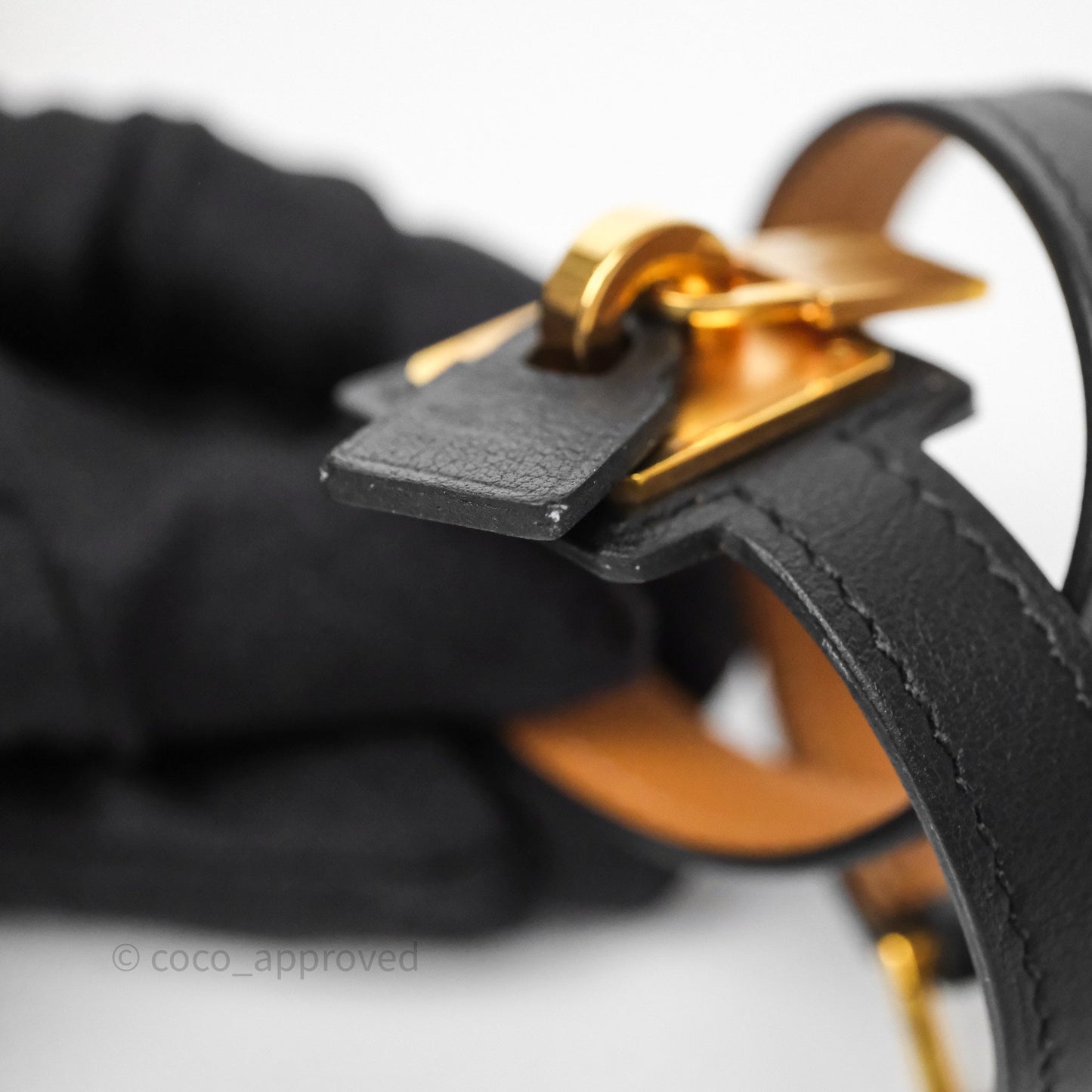 Hermès O'Kelly Bracelet Black Noir Swift Gold Hardware