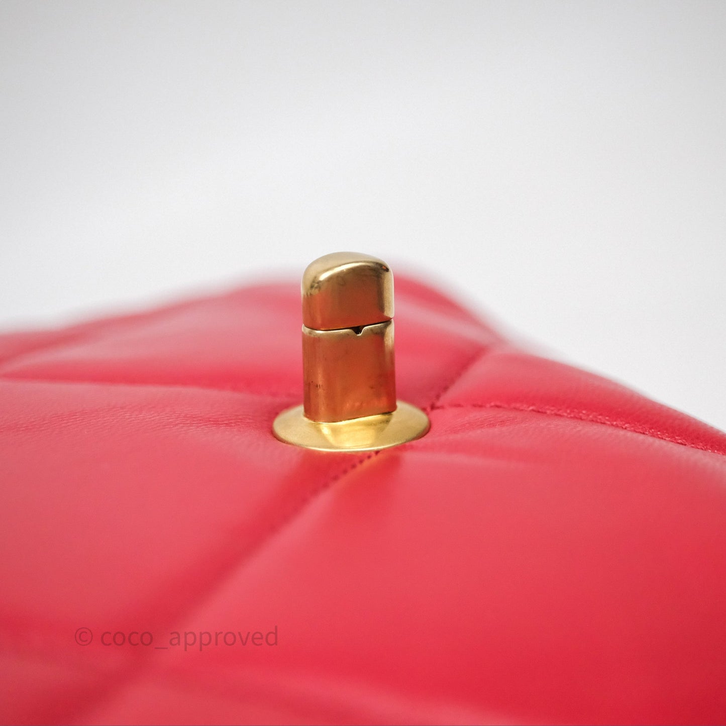 Chanel 19 Small Red Mixed Hardware