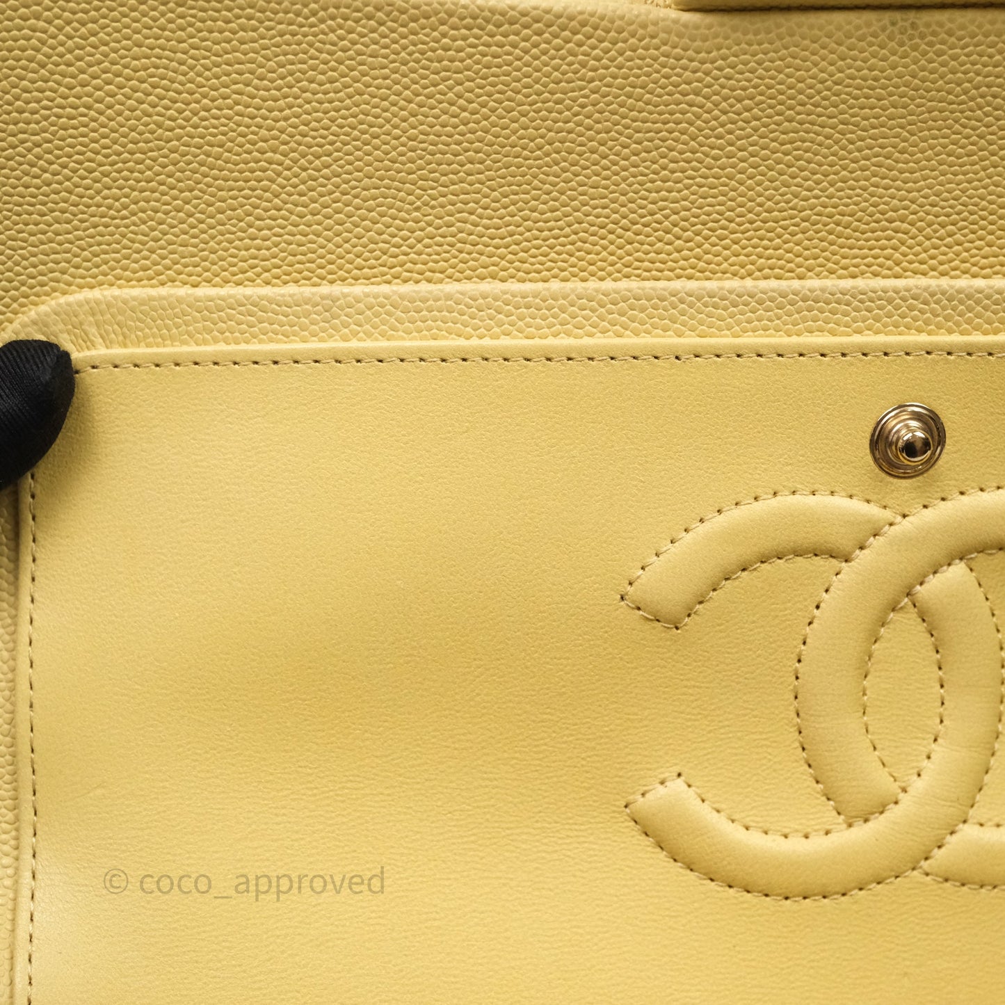 Chanel Classic M/L Medium Flap Quilted Yellow Caviar Gold Hardware