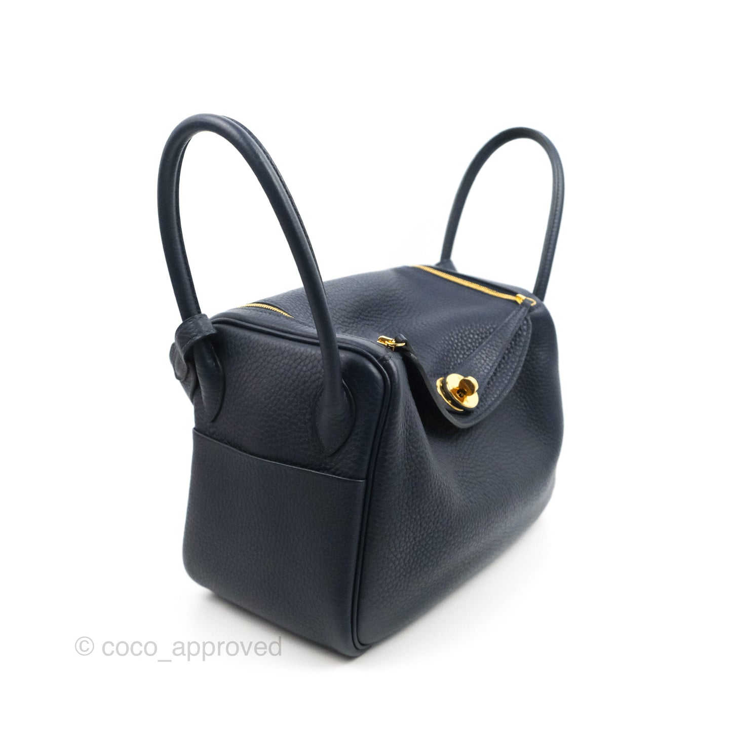 Hermès Lindy 26 Taurillion Clemence Bleu Nuit 2Z Gold Hardware