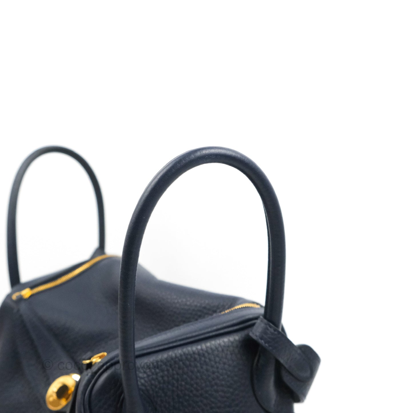Hermès Lindy 26 Taurillion Clemence Bleu Nuit 2Z Gold Hardware