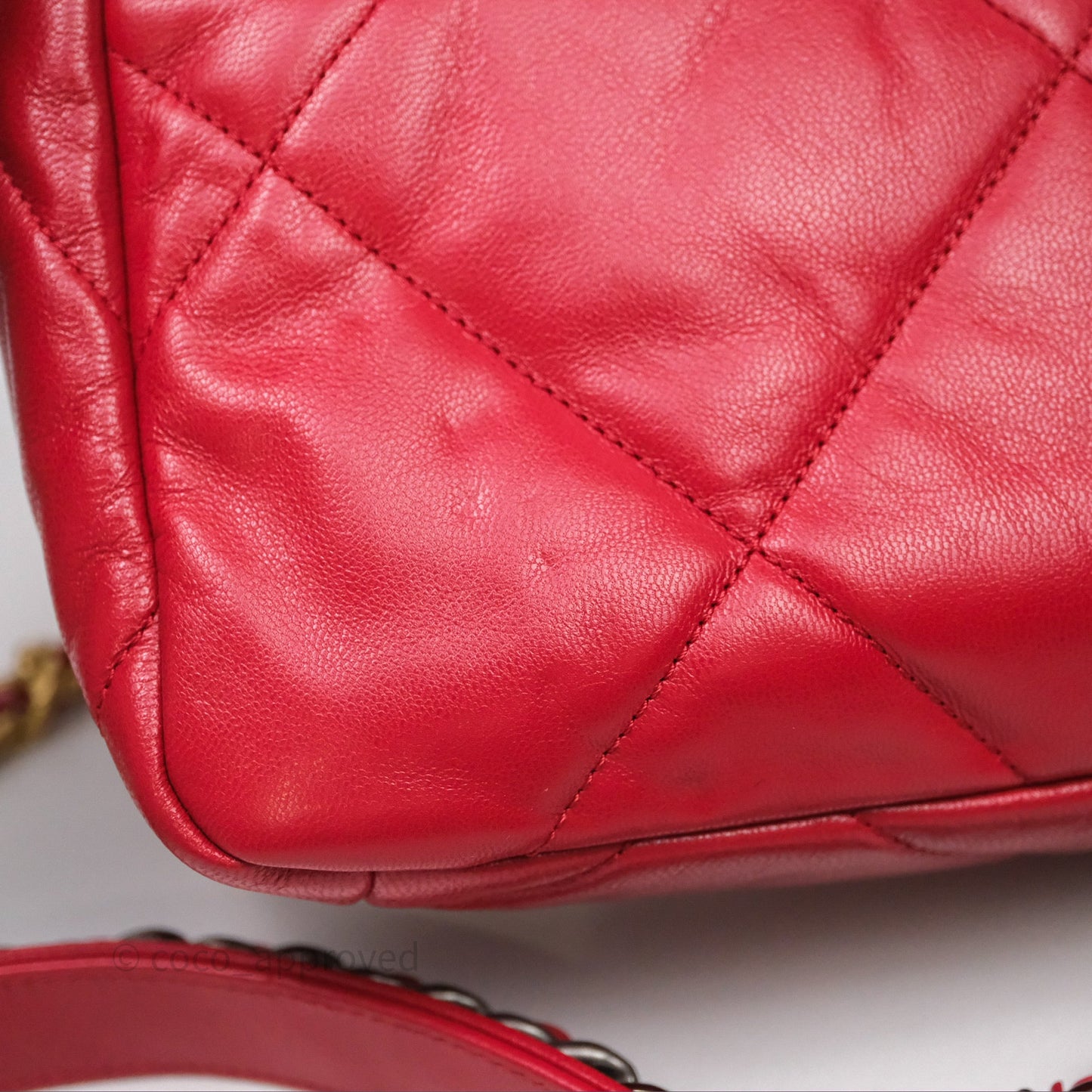 Chanel 19 Small Red Mixed Hardware
