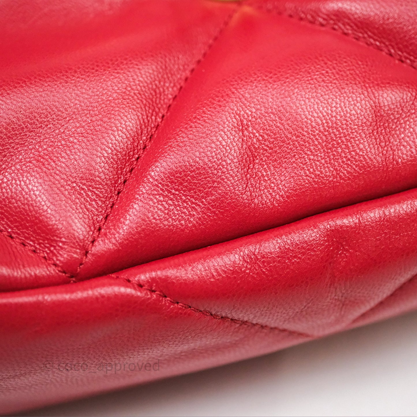 Chanel 19 Small Red Mixed Hardware