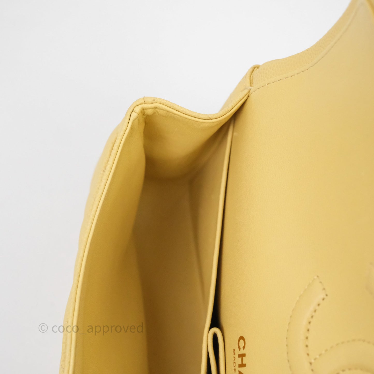 Chanel Classic M/L Medium Flap Quilted Yellow Caviar Gold Hardware