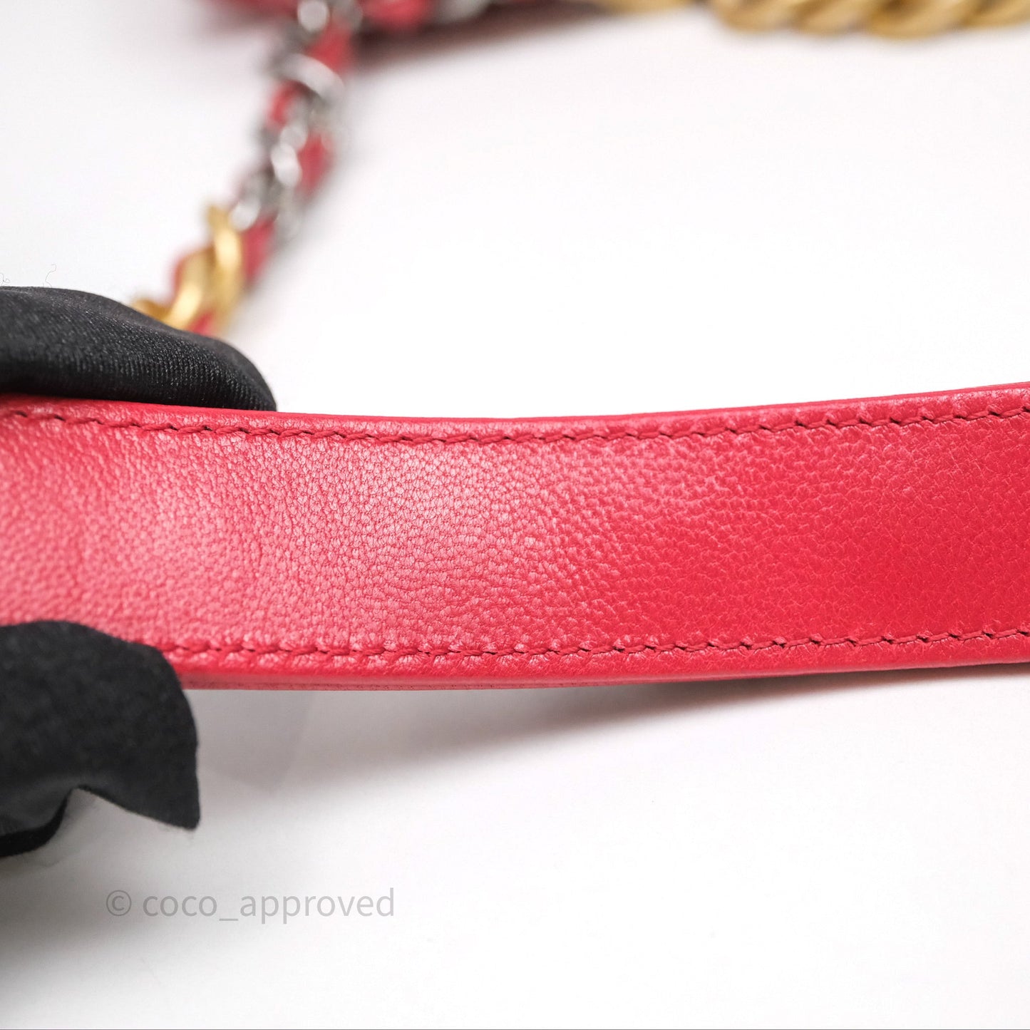 Chanel 19 Small Red Mixed Hardware
