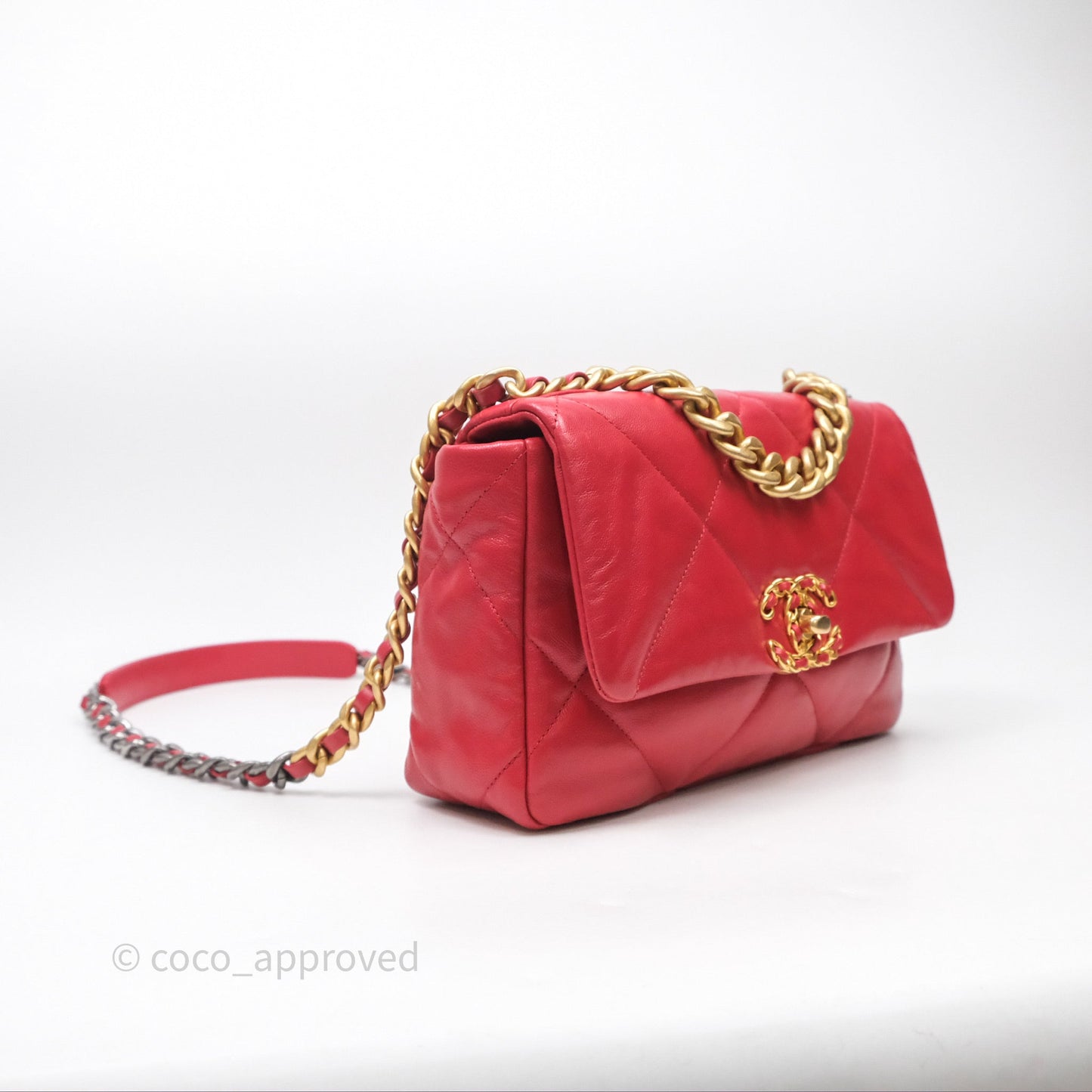 Chanel 19 Small Red Mixed Hardware