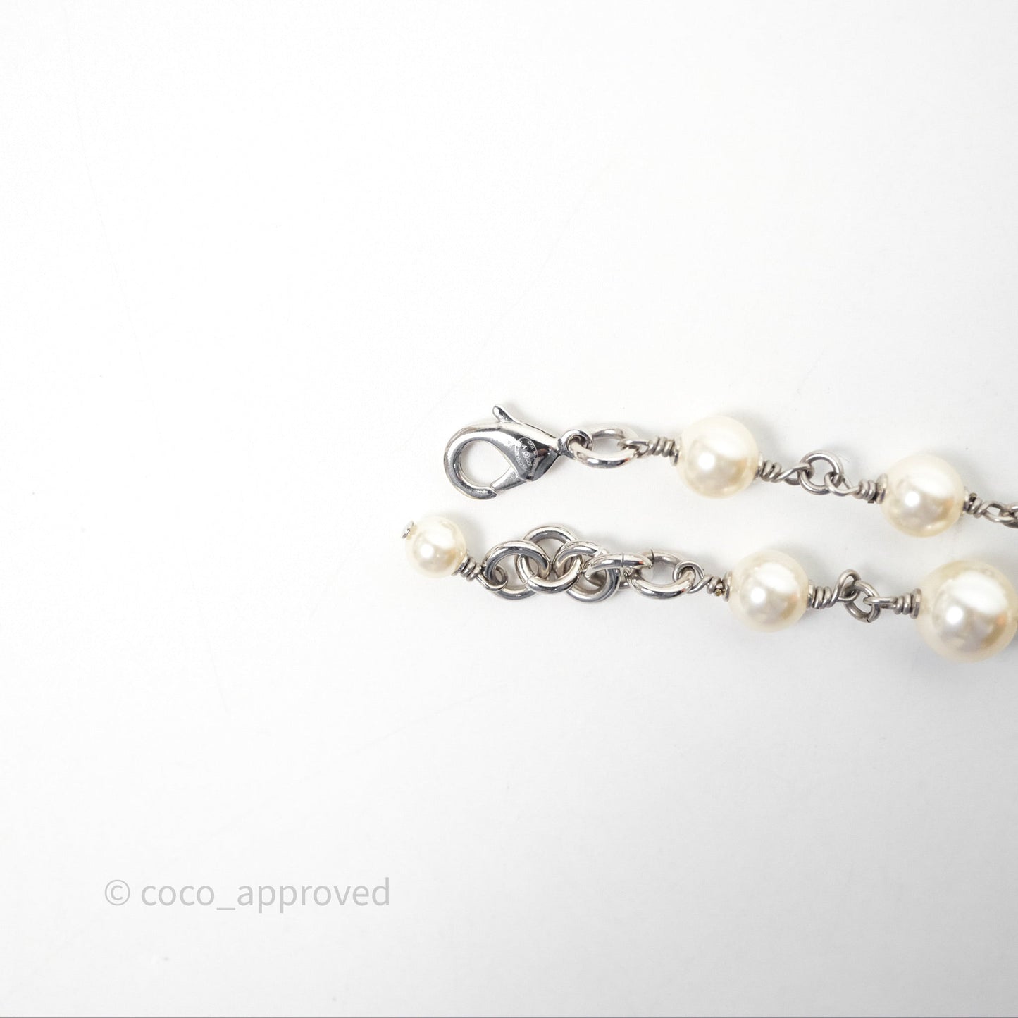 Chanel Crystal CC Pearl Necklace Sliver Tone 25V
