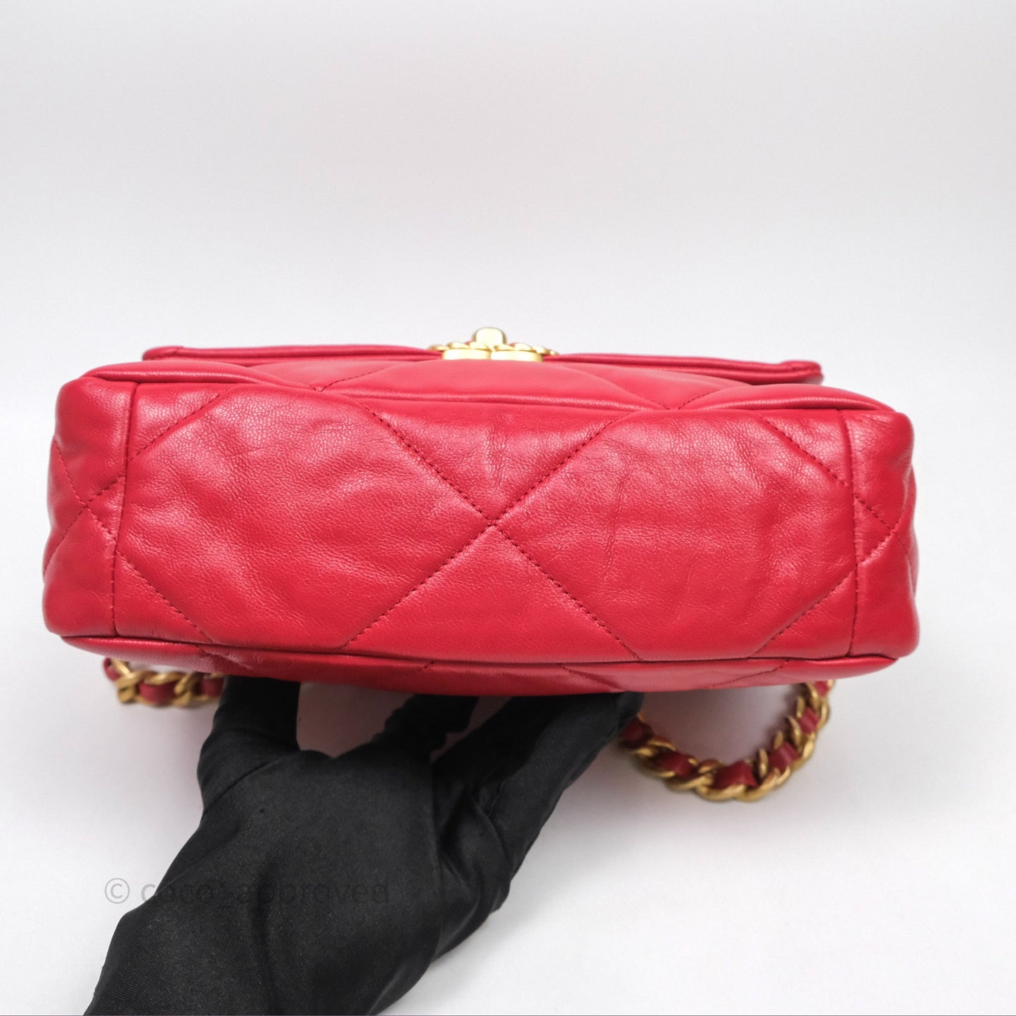Chanel 19 Small Red Mixed Hardware