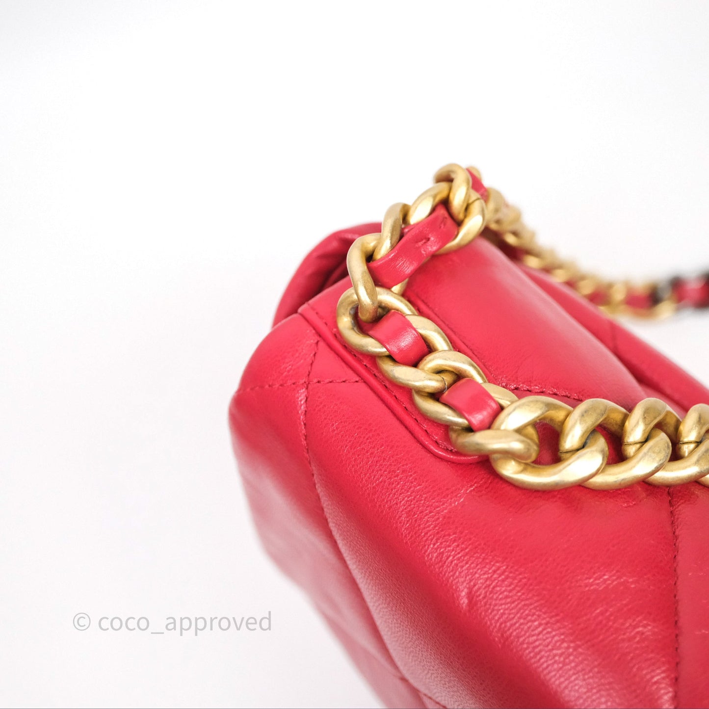 Chanel 19 Small Red Mixed Hardware