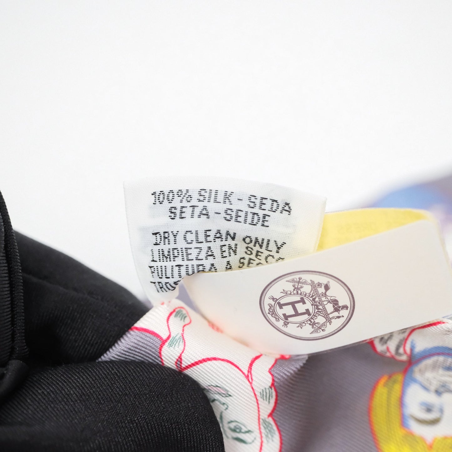 Hermès Dress Code Silk Twilly