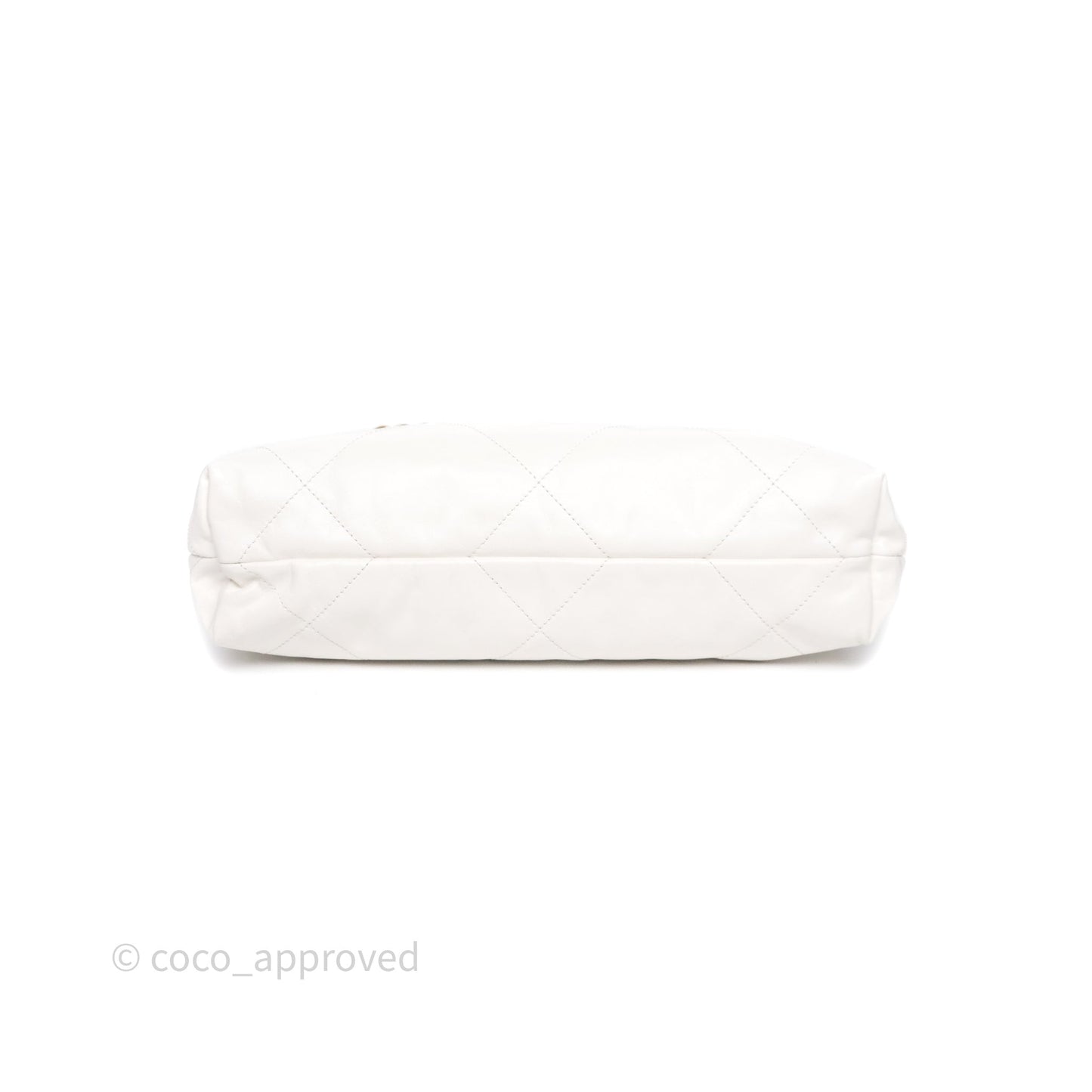 Chanel 22 Small White Shiny Crumpled Calfskin Aged Gold Hardware