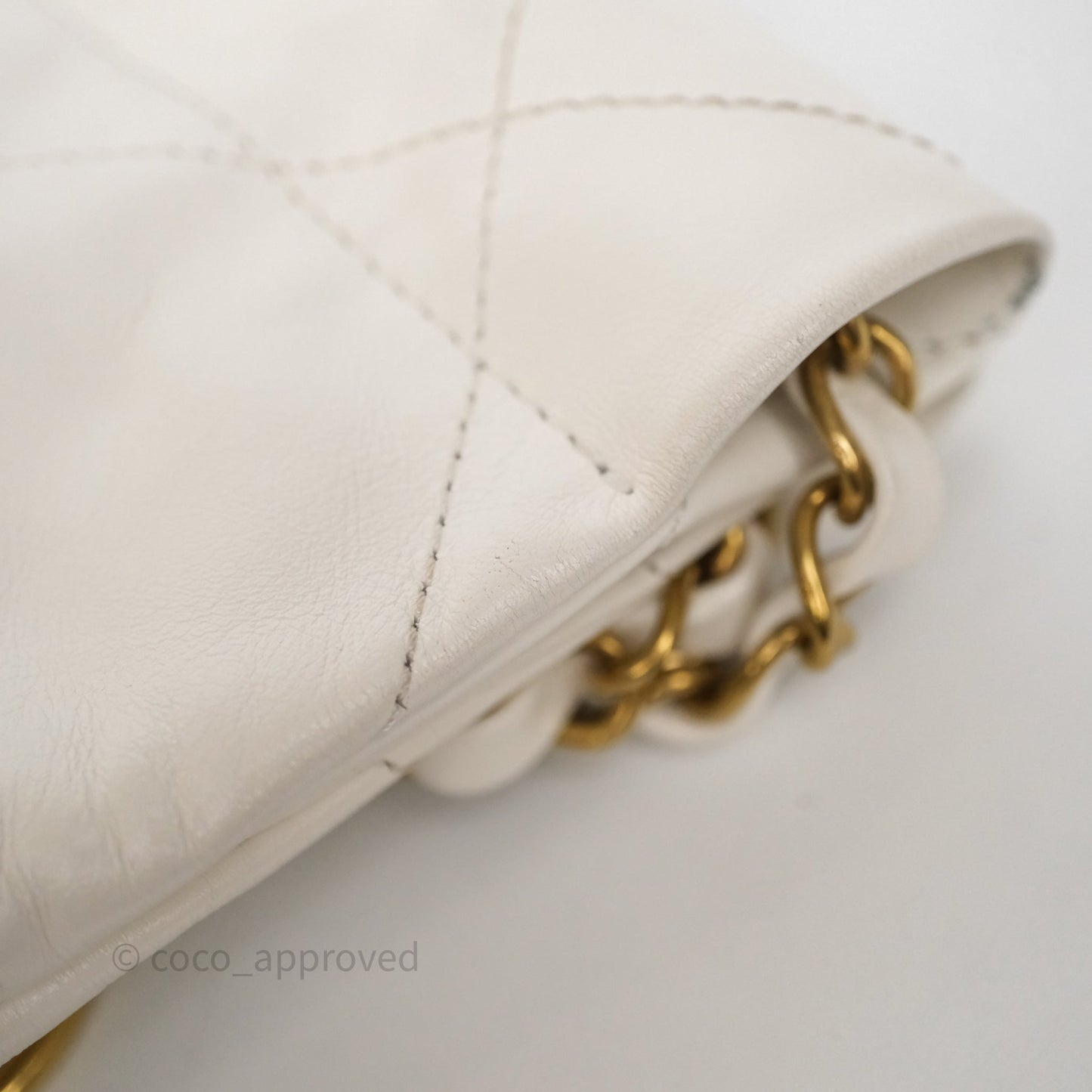 Chanel 22 Small White Shiny Crumpled Calfskin Aged Gold Hardware